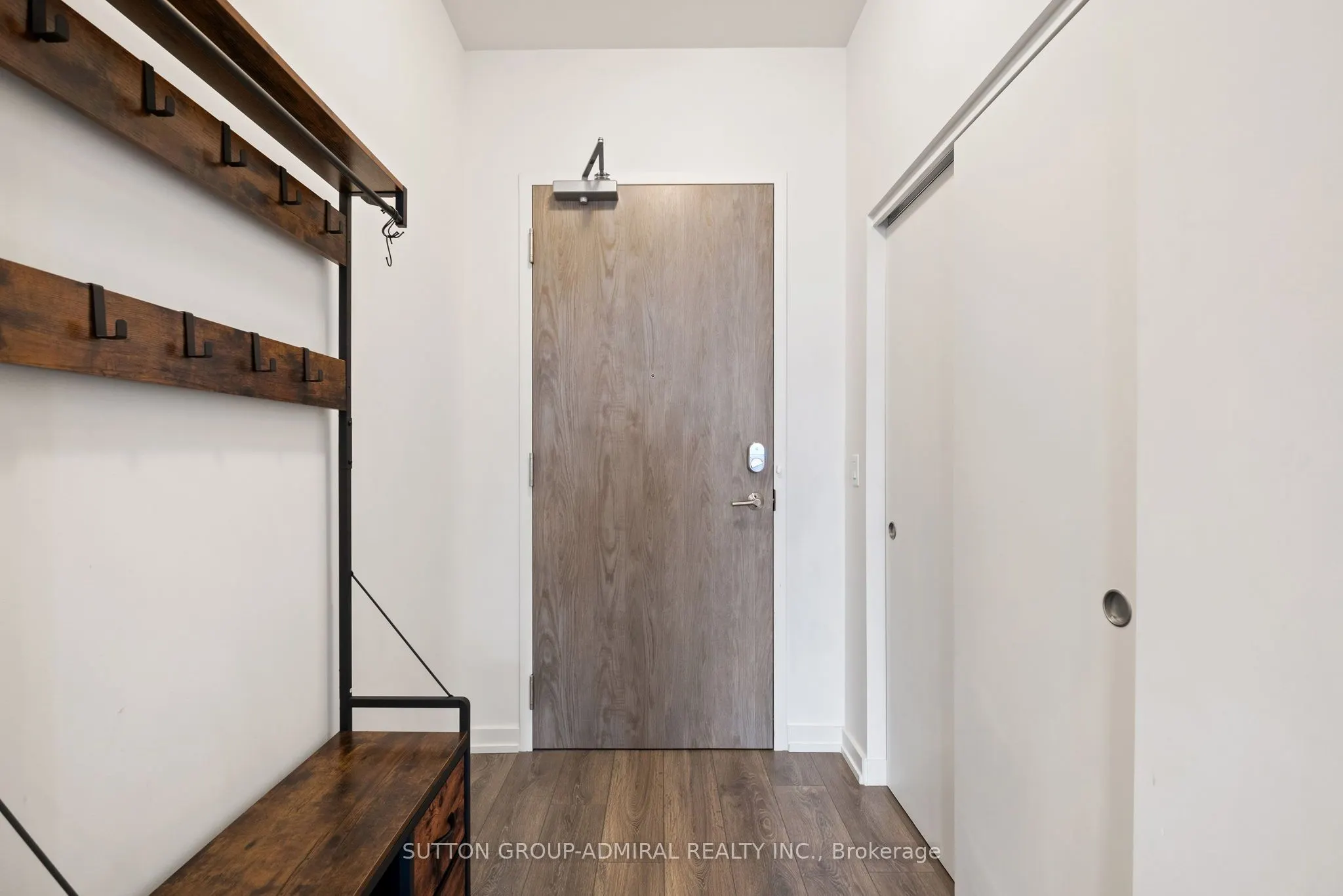 21 Matchedash Street #305