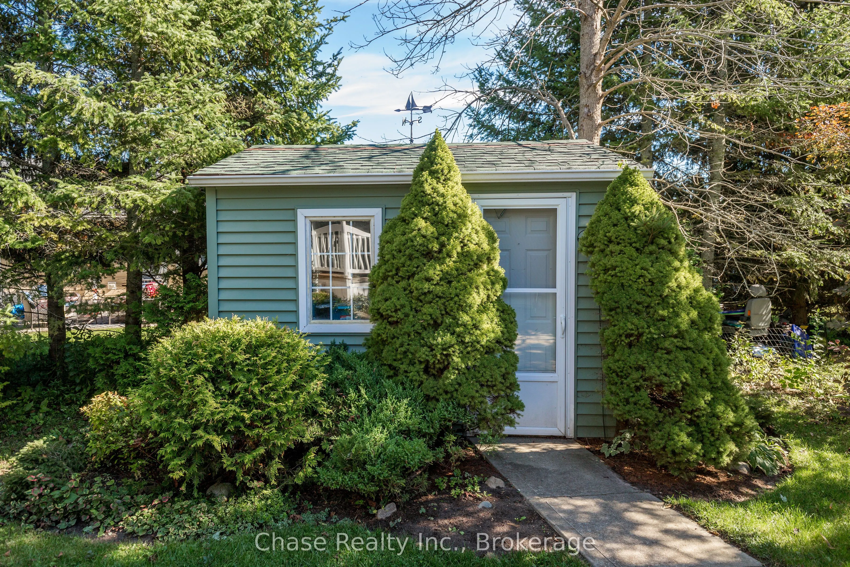 36 Topaz Street