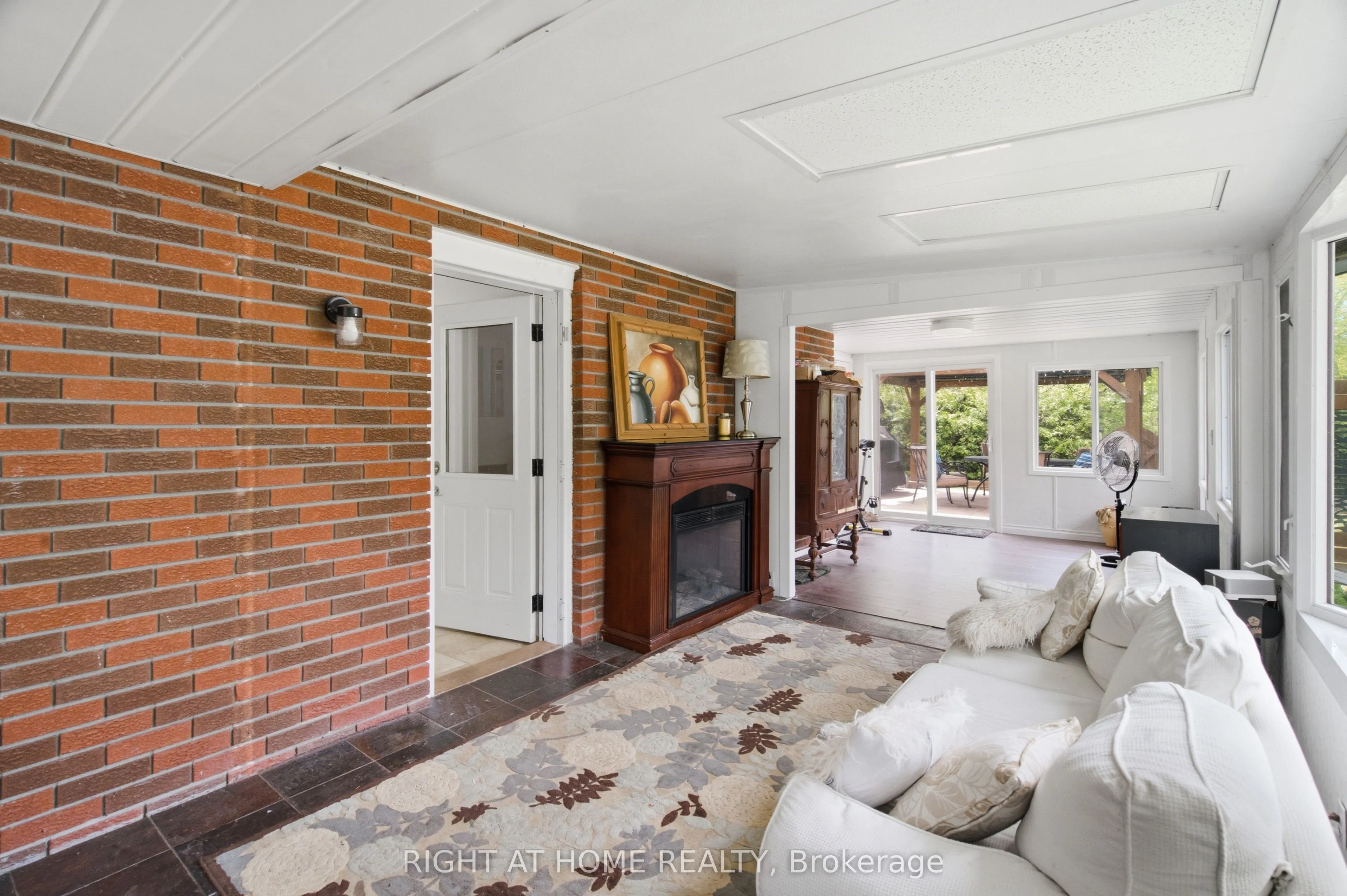 54 Forest Harbour Parkway