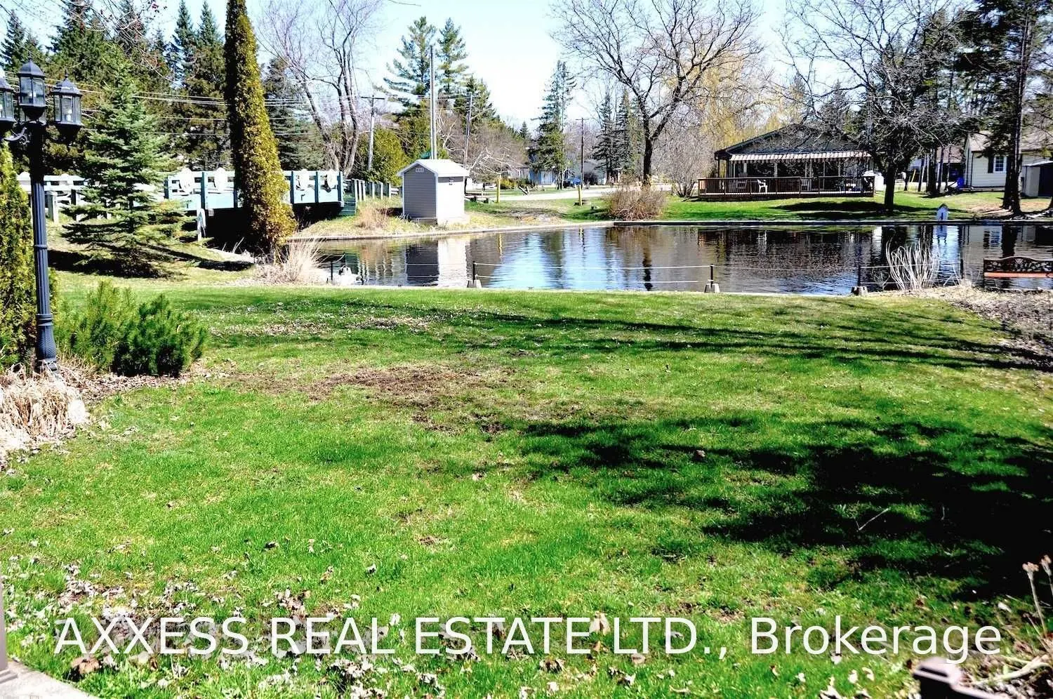 1 Pinetree Court