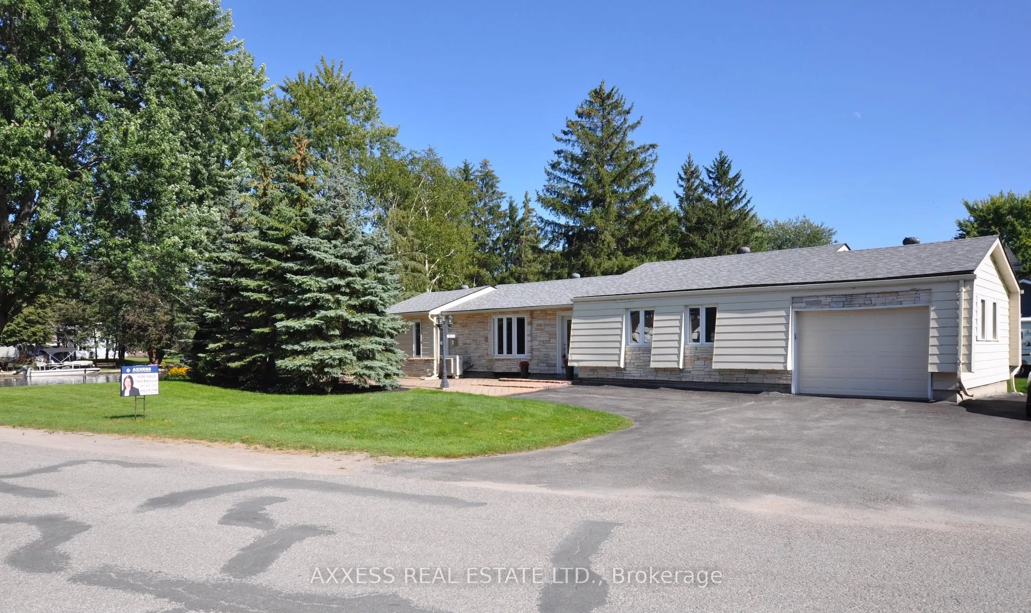1 Pinetree Court