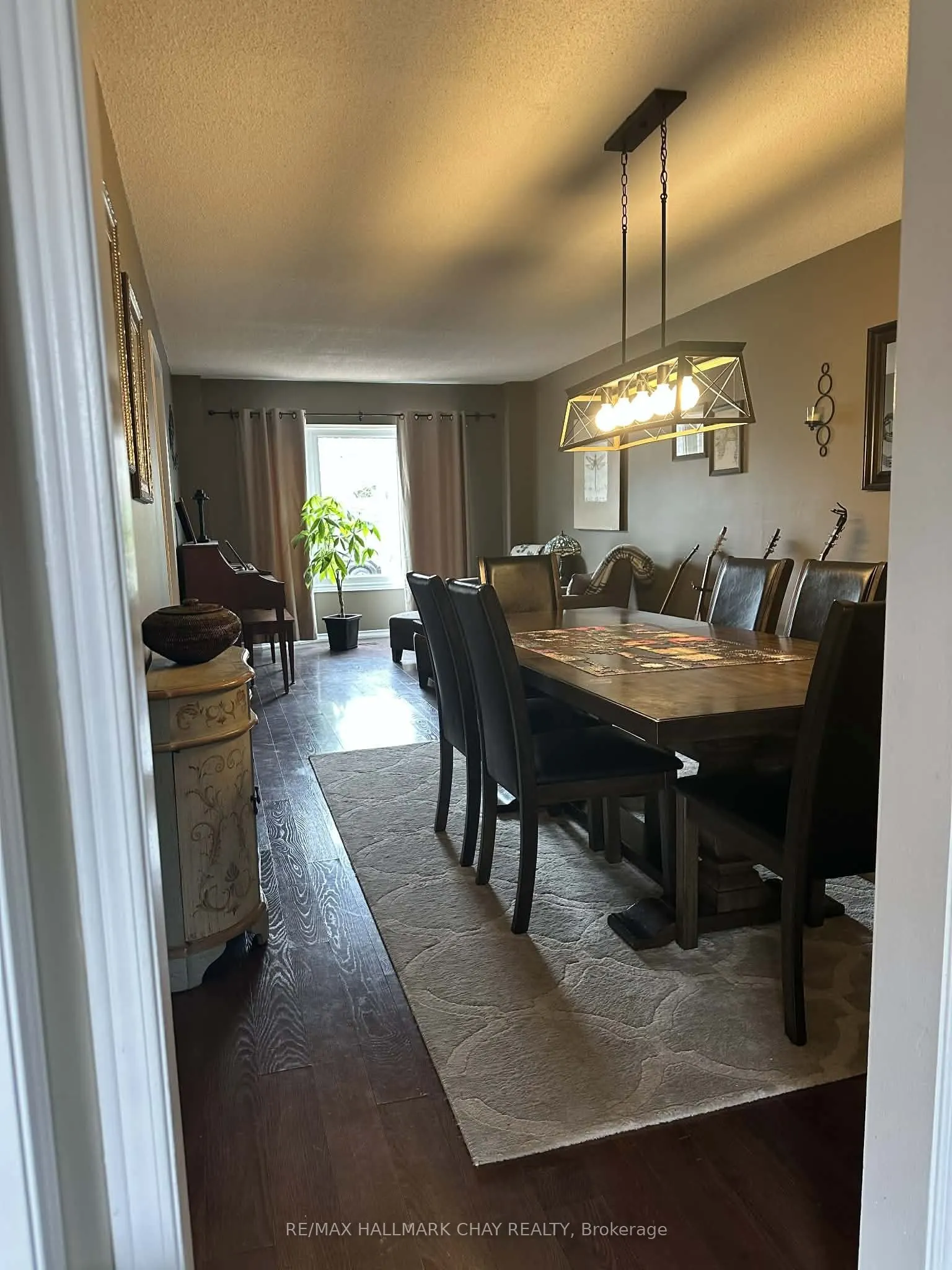61 Carruthers Crescent