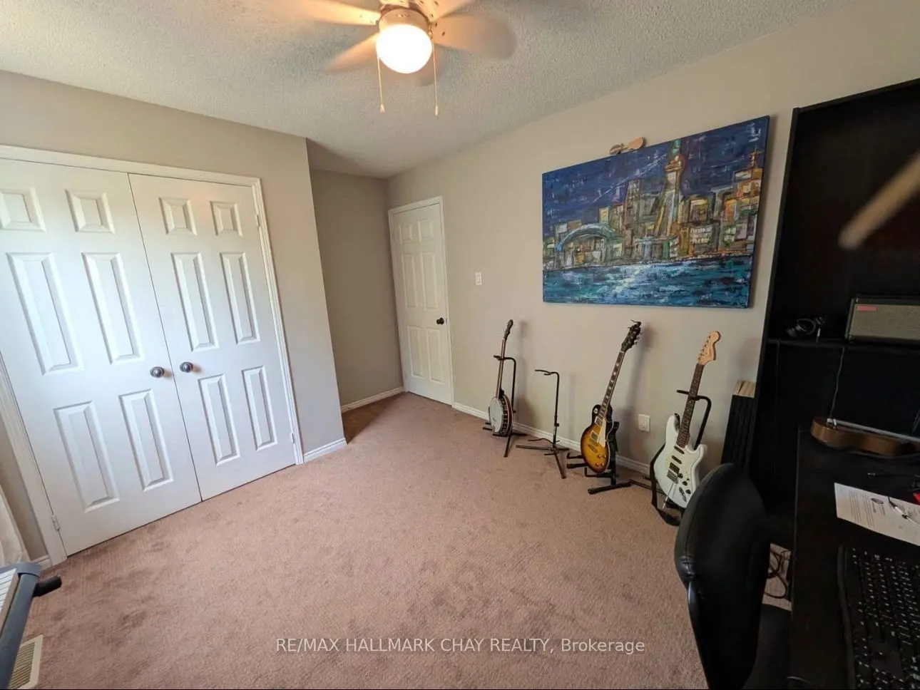 61 Carruthers Crescent