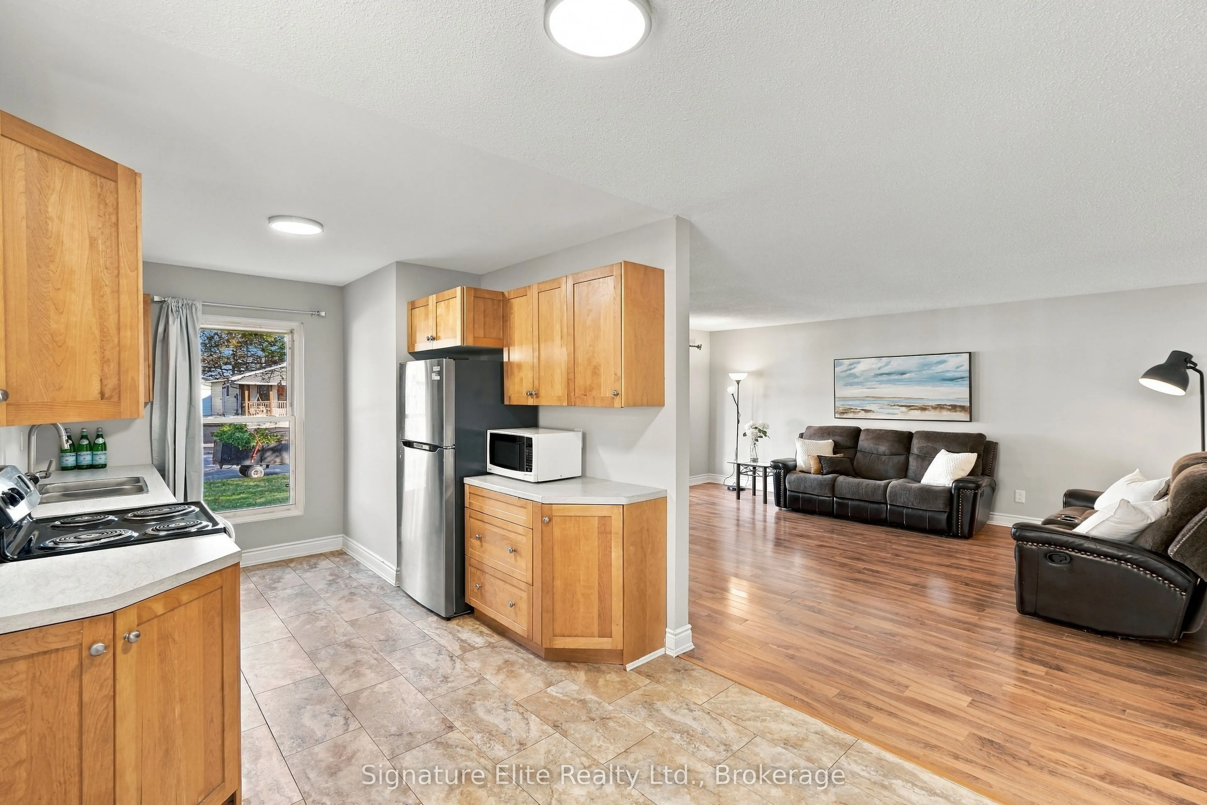 44 Bronte Crescent