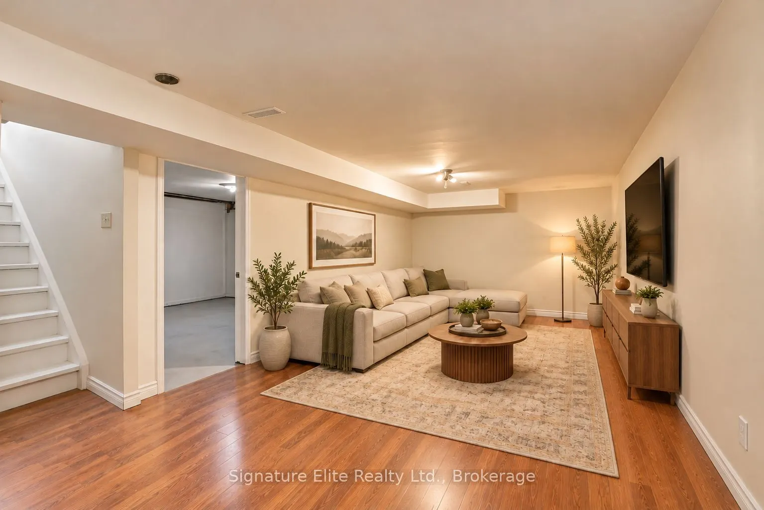 44 Bronte Crescent