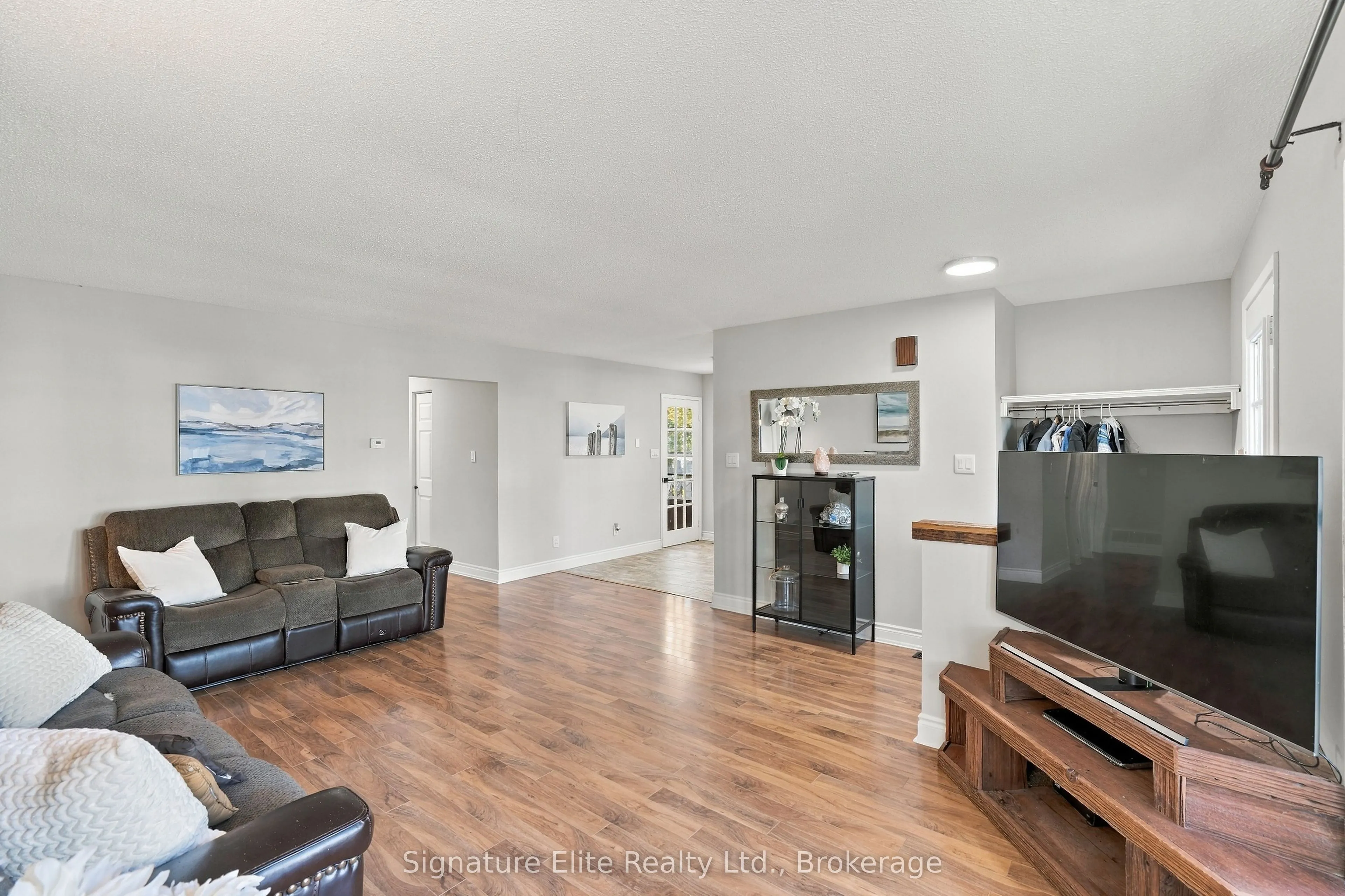 44 Bronte Crescent