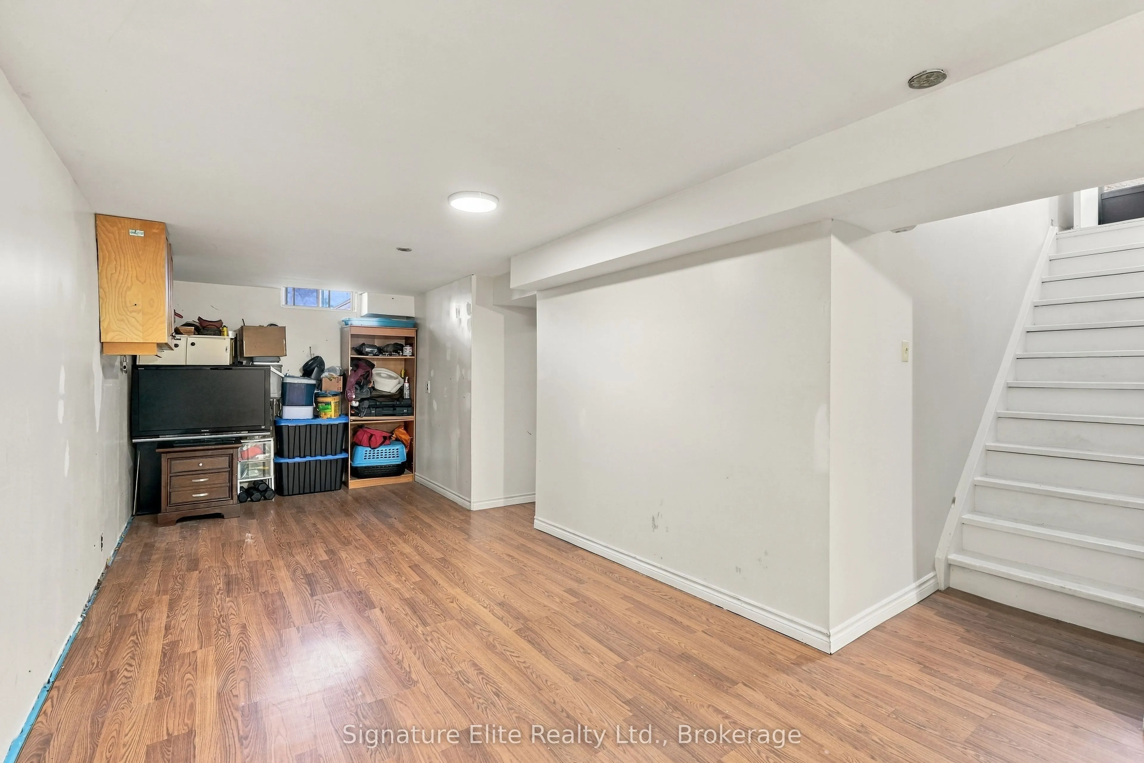 44 Bronte Crescent