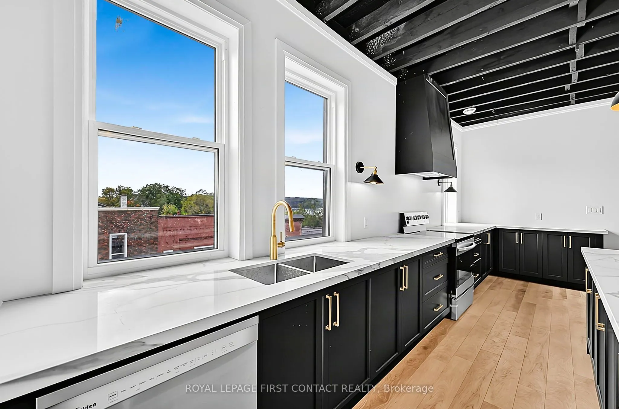 87 Main Street #Penthouse
