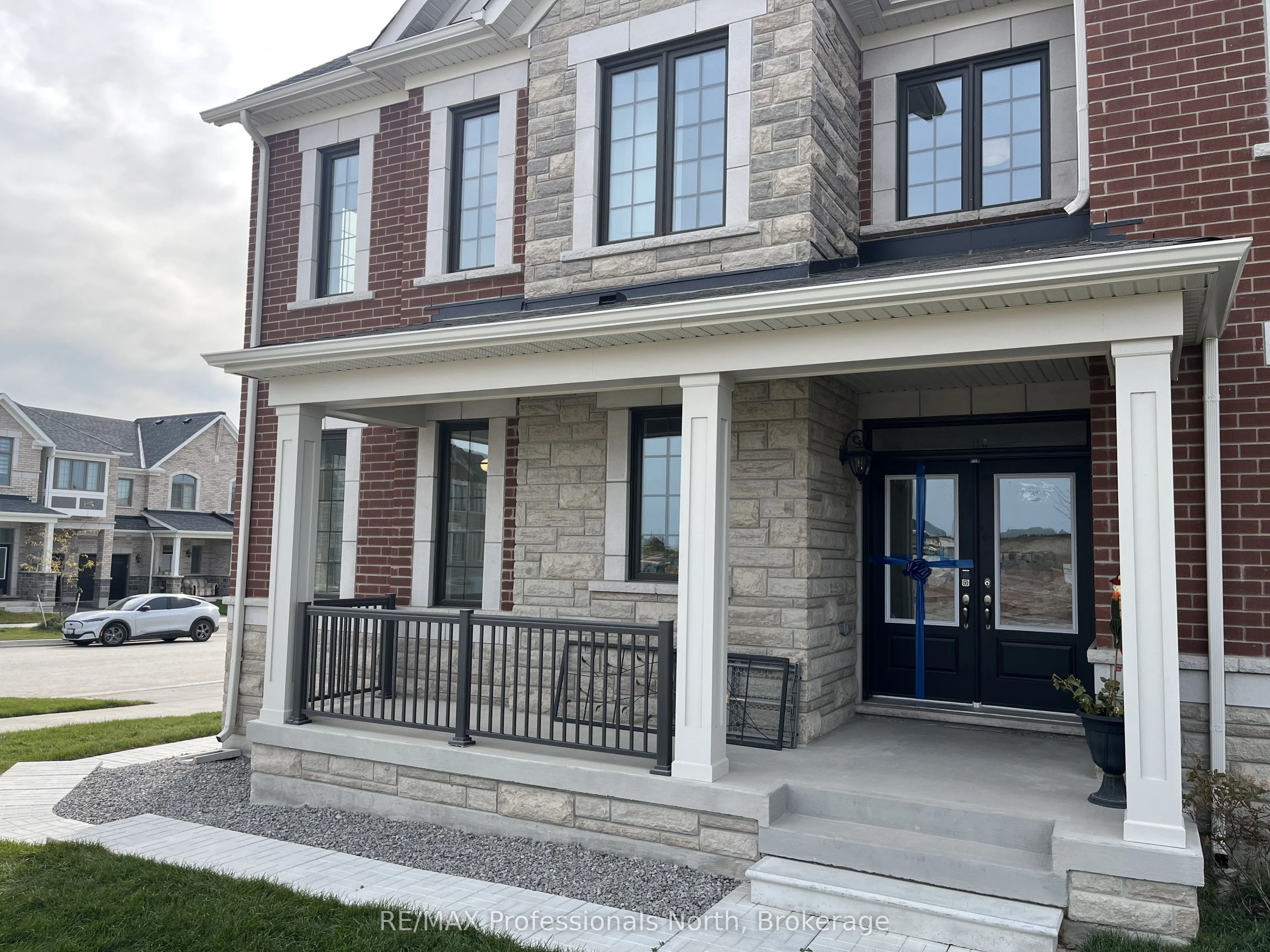 62 Lower Street
