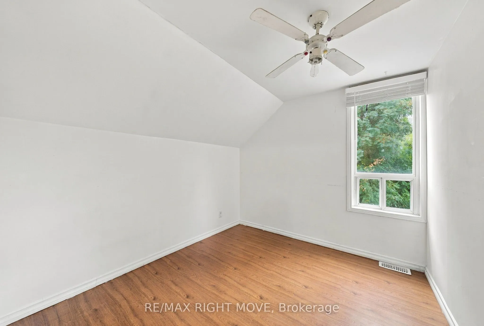 173 Barrie Road