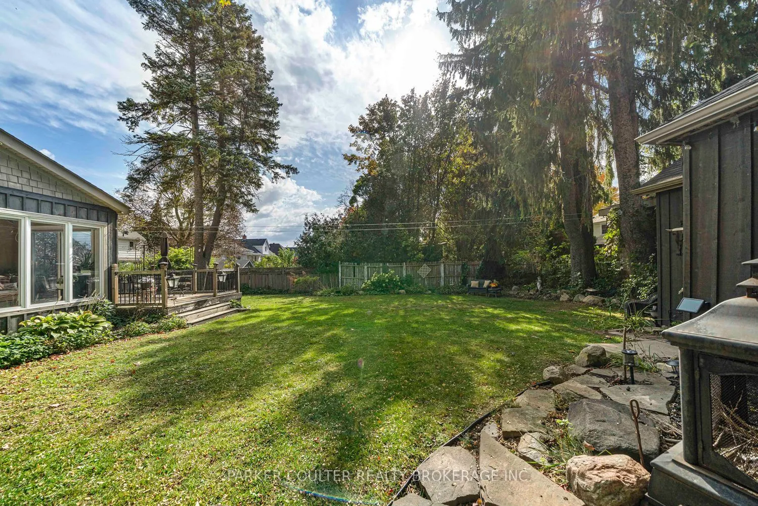 102 Clapperton Street