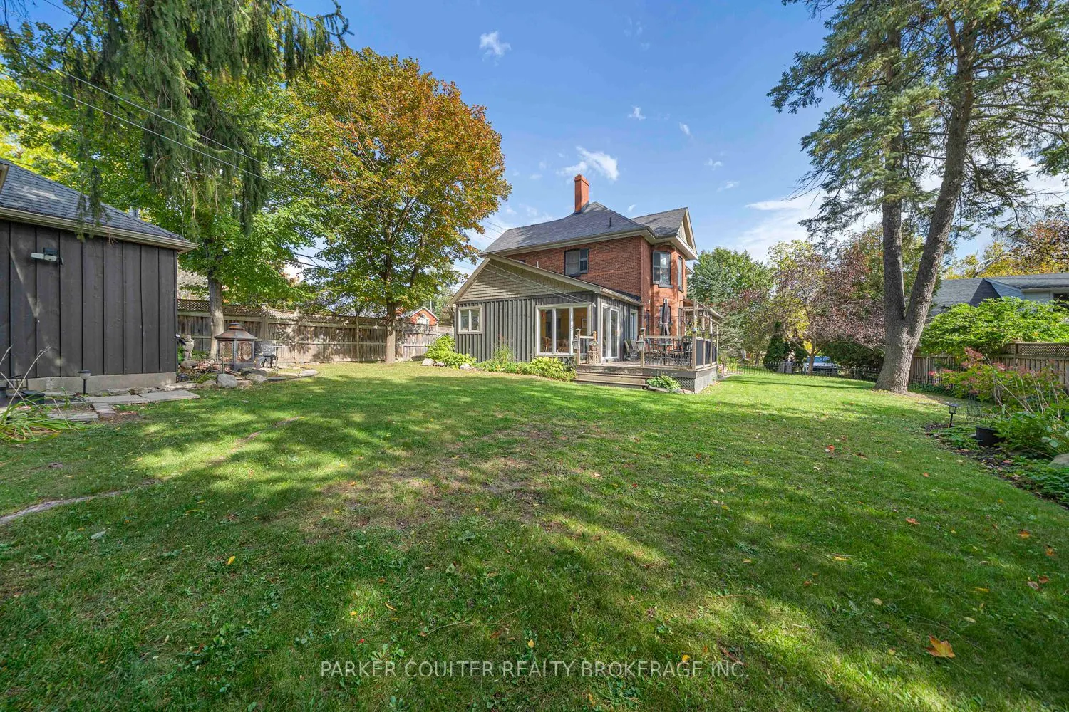 102 Clapperton Street