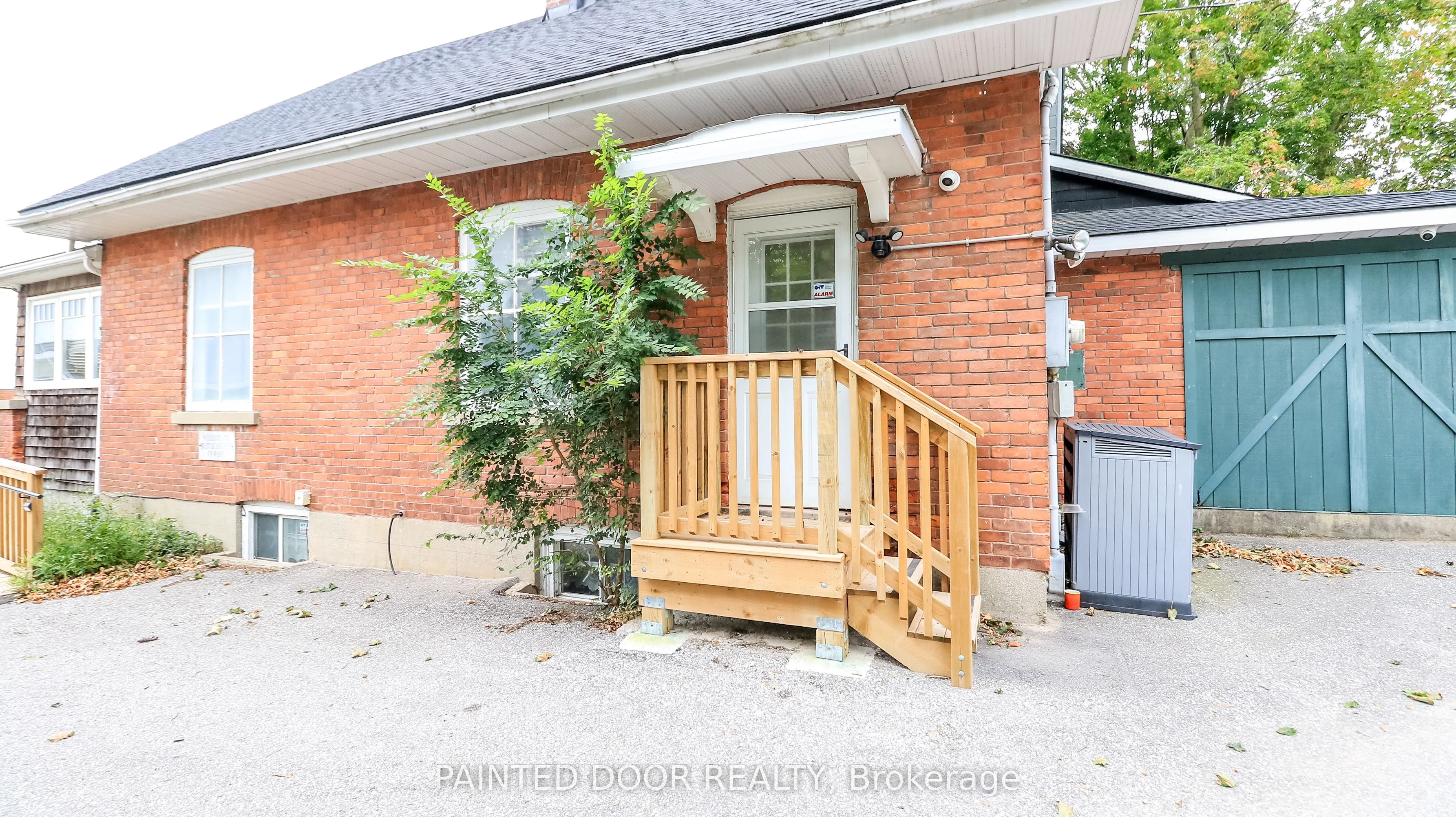 50 Nottawasaga Street