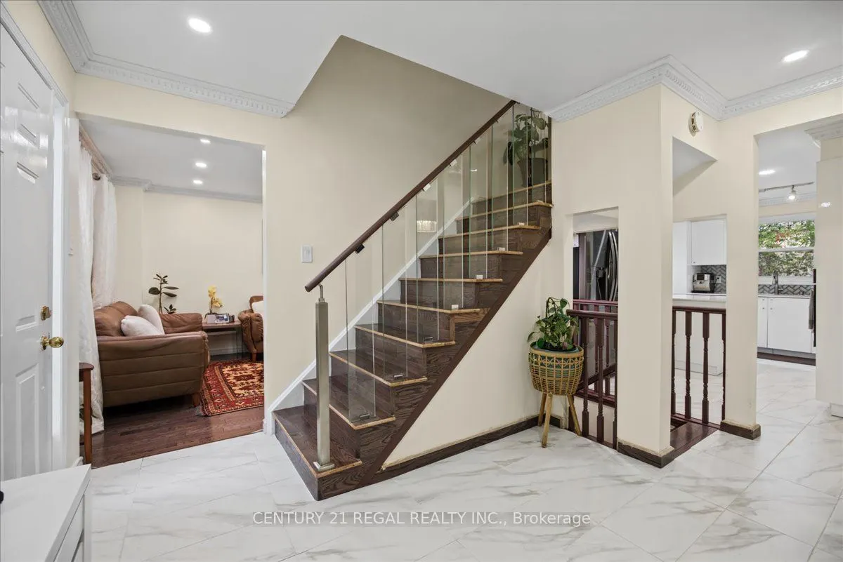 342 Hickling Trail