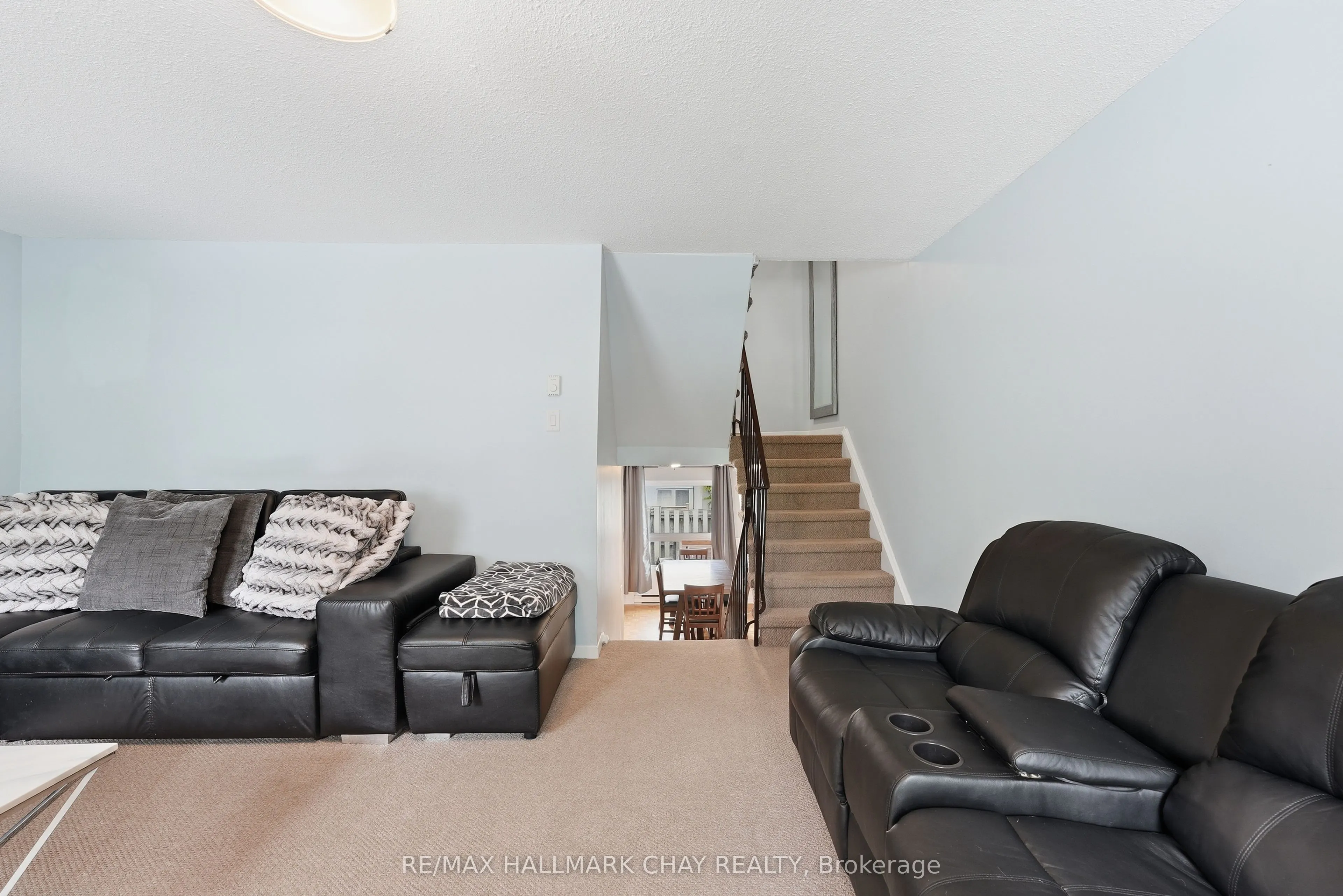 34-360 Blake Street #34