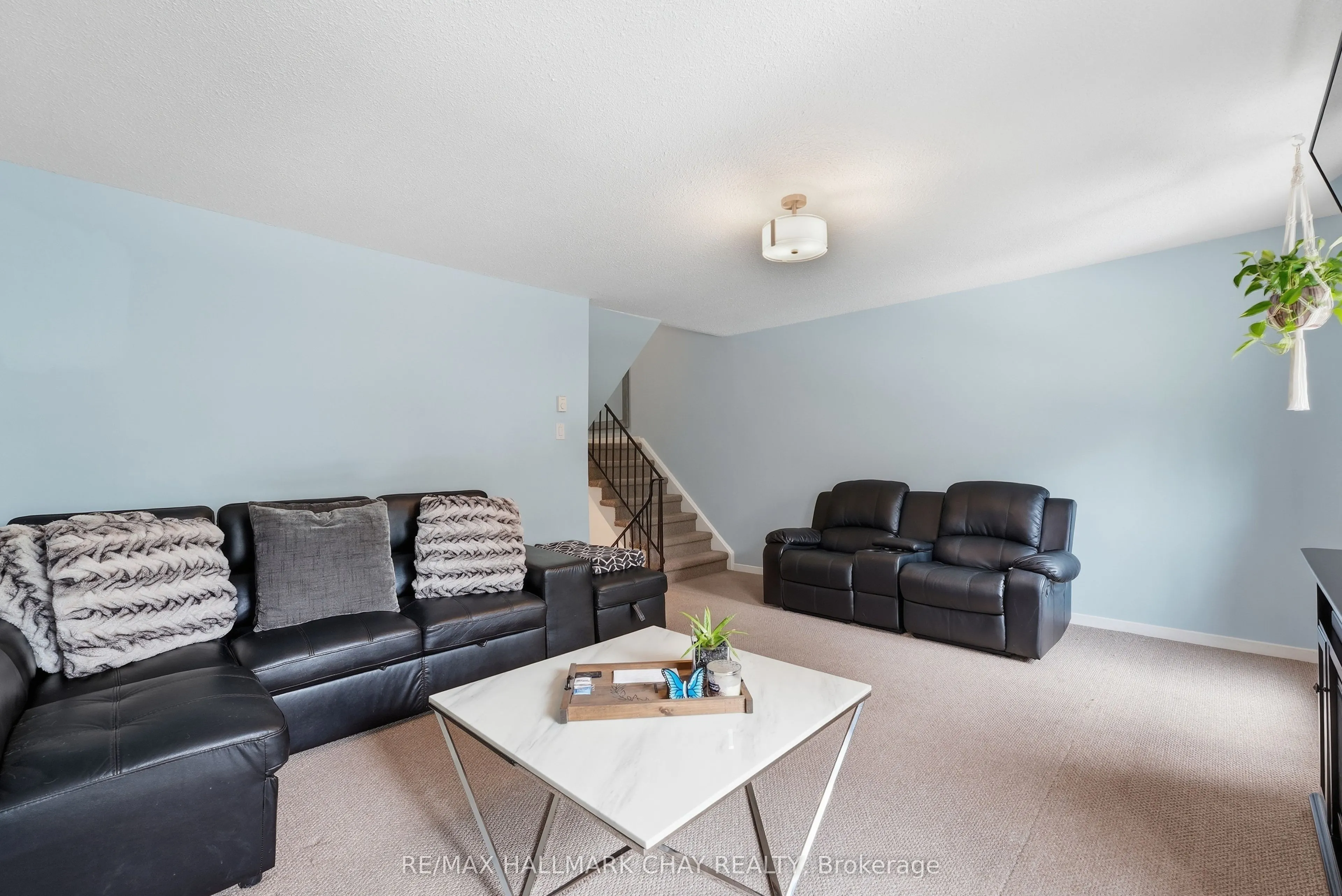 34-360 Blake Street #34