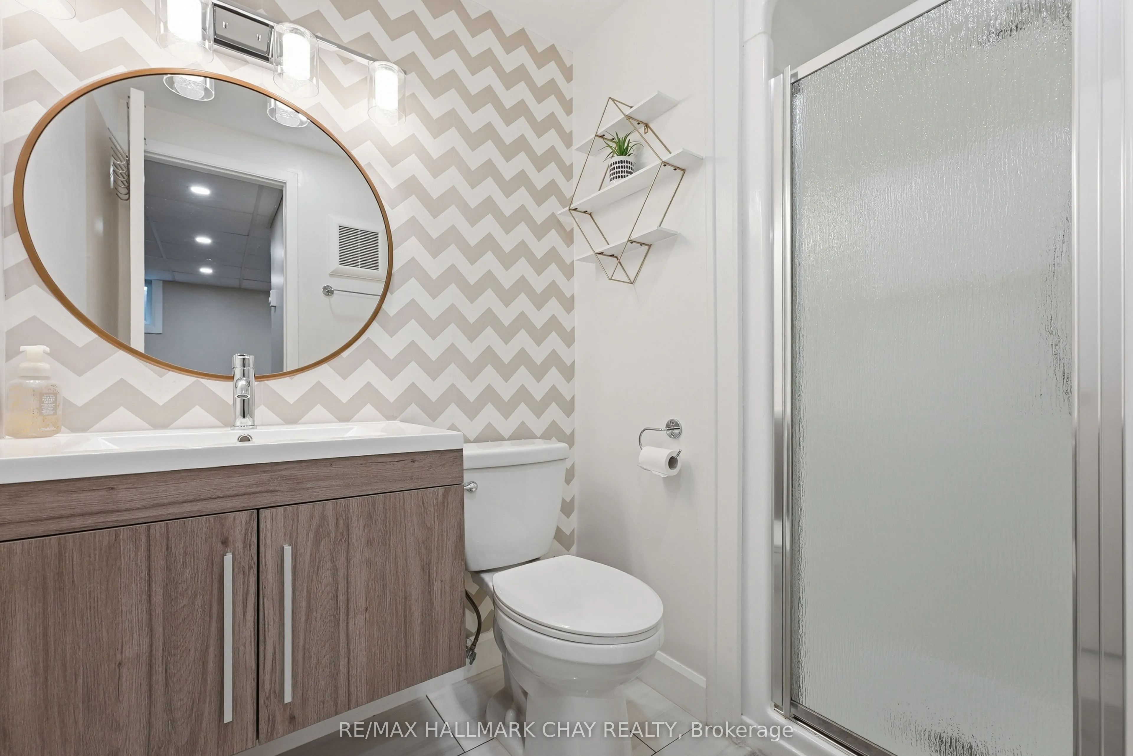34-360 Blake Street #34