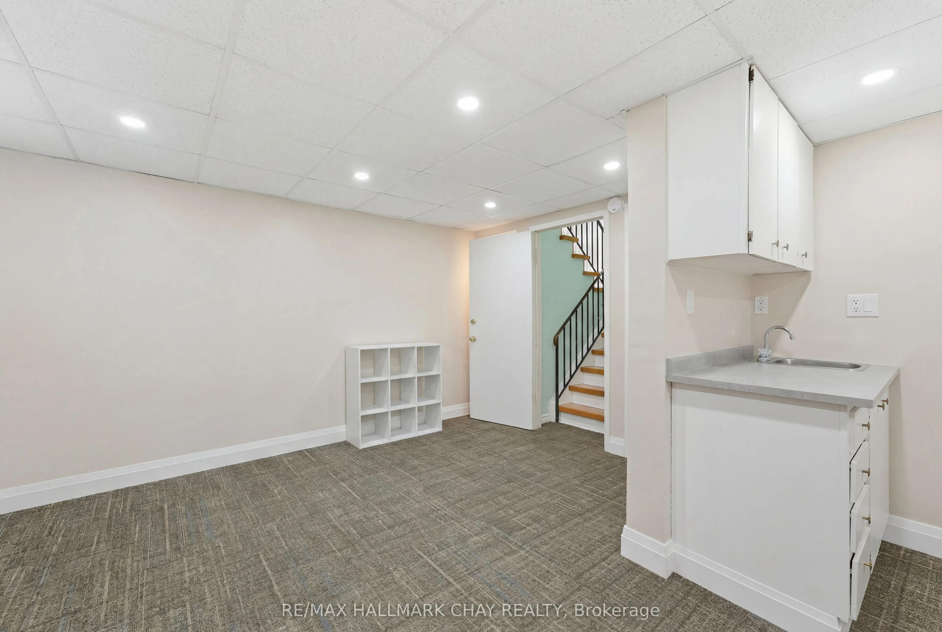 34-360 Blake Street #34