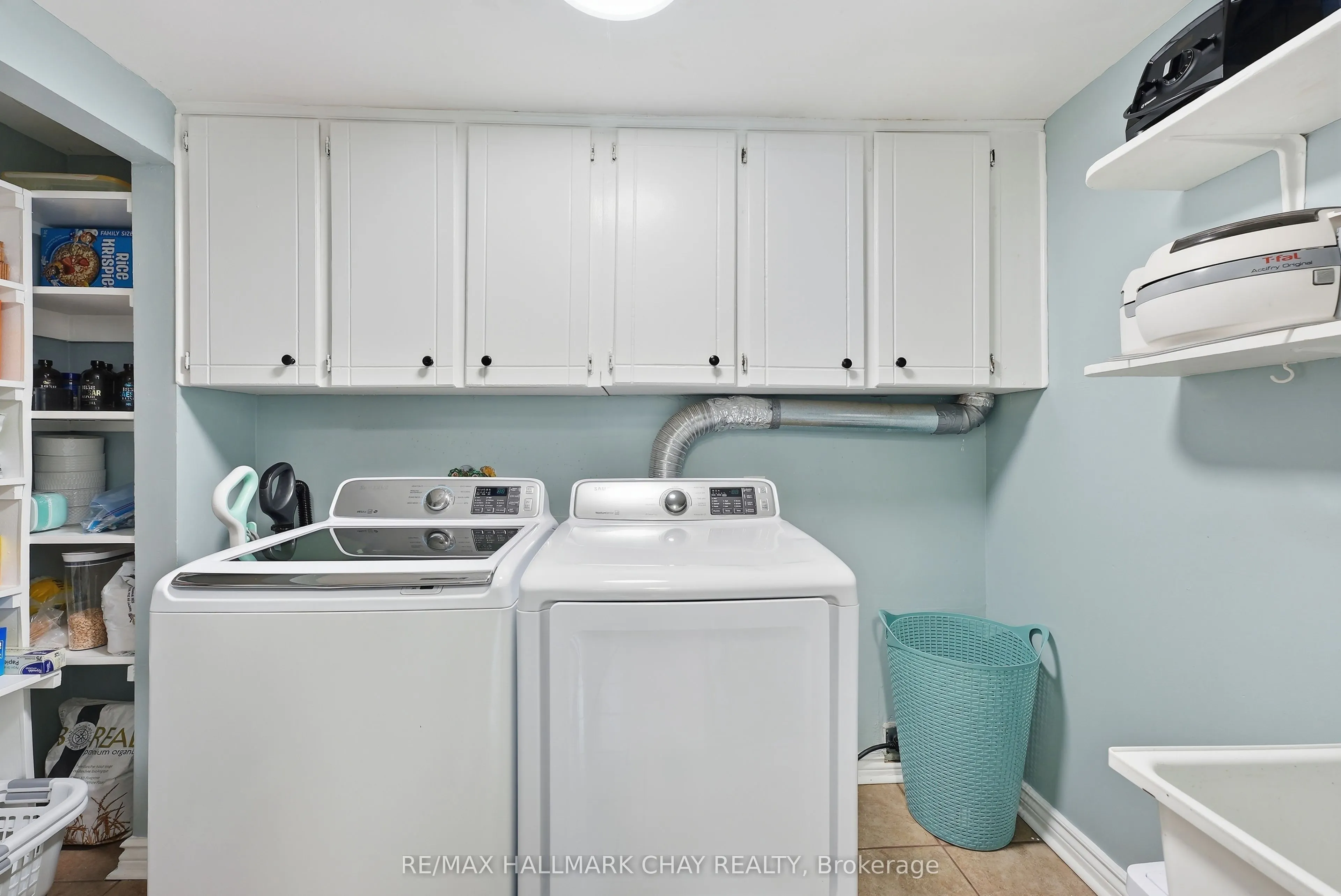 34-360 Blake Street #34