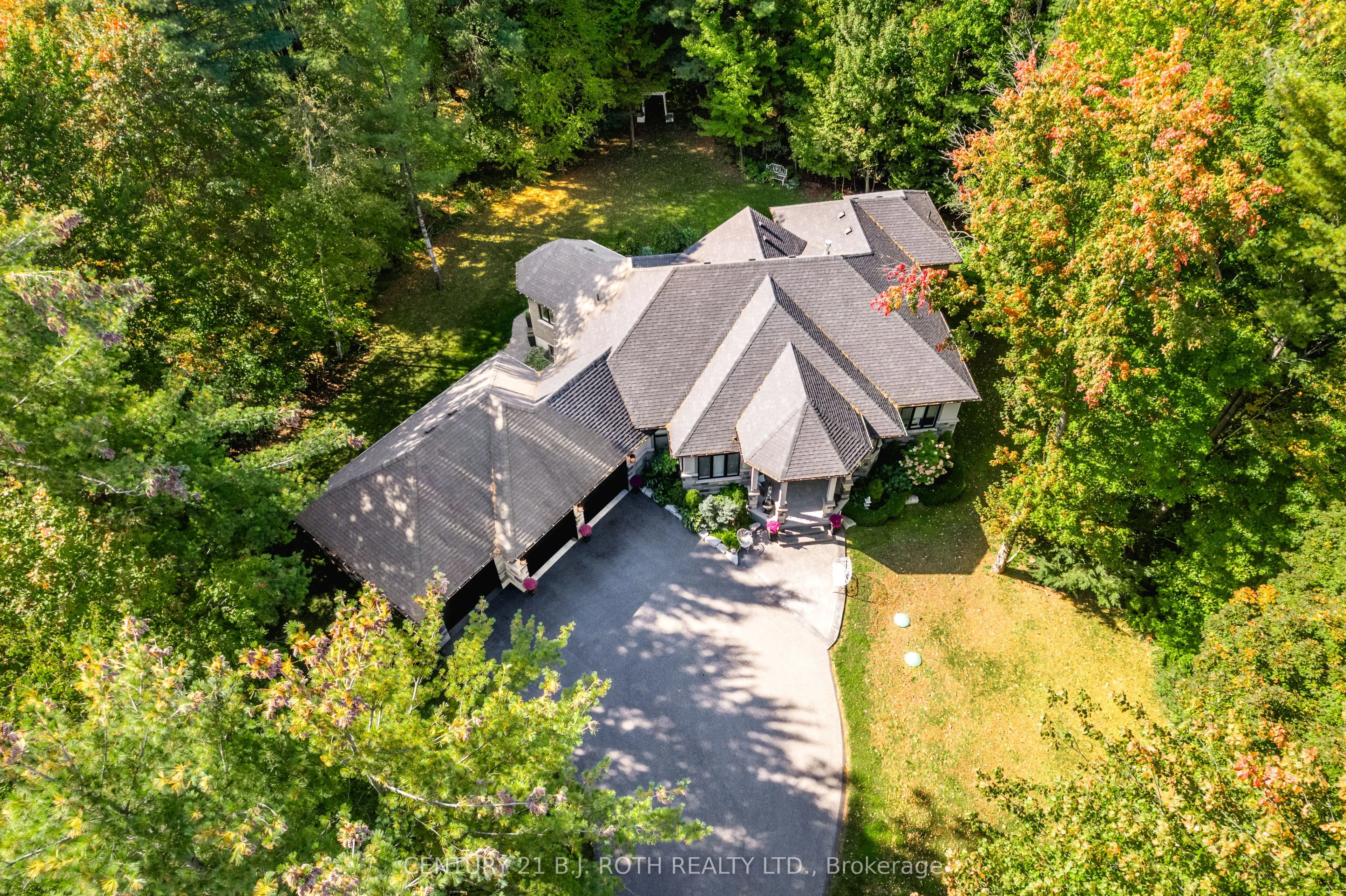 2 Sycamore Circle