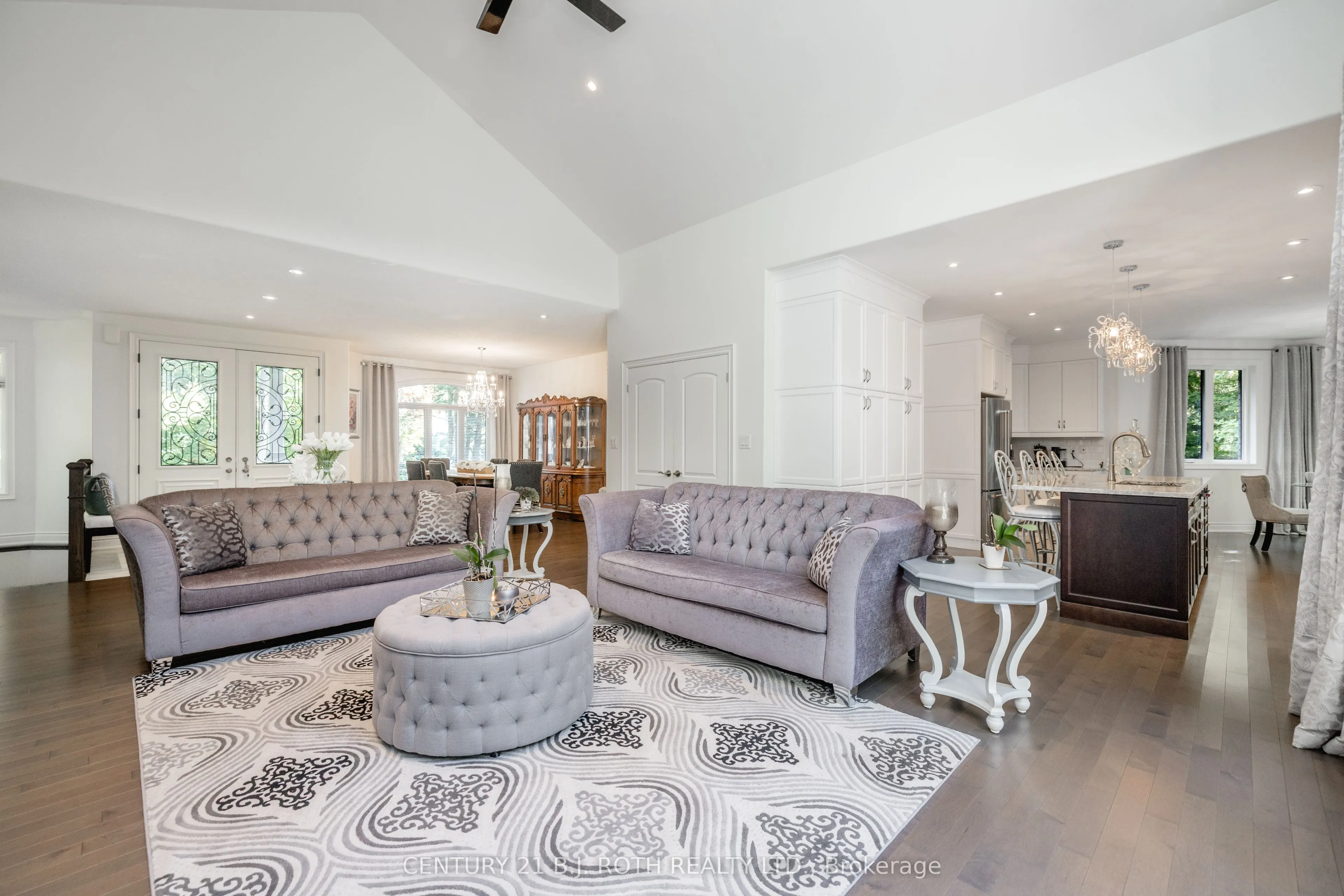 2 Sycamore Circle