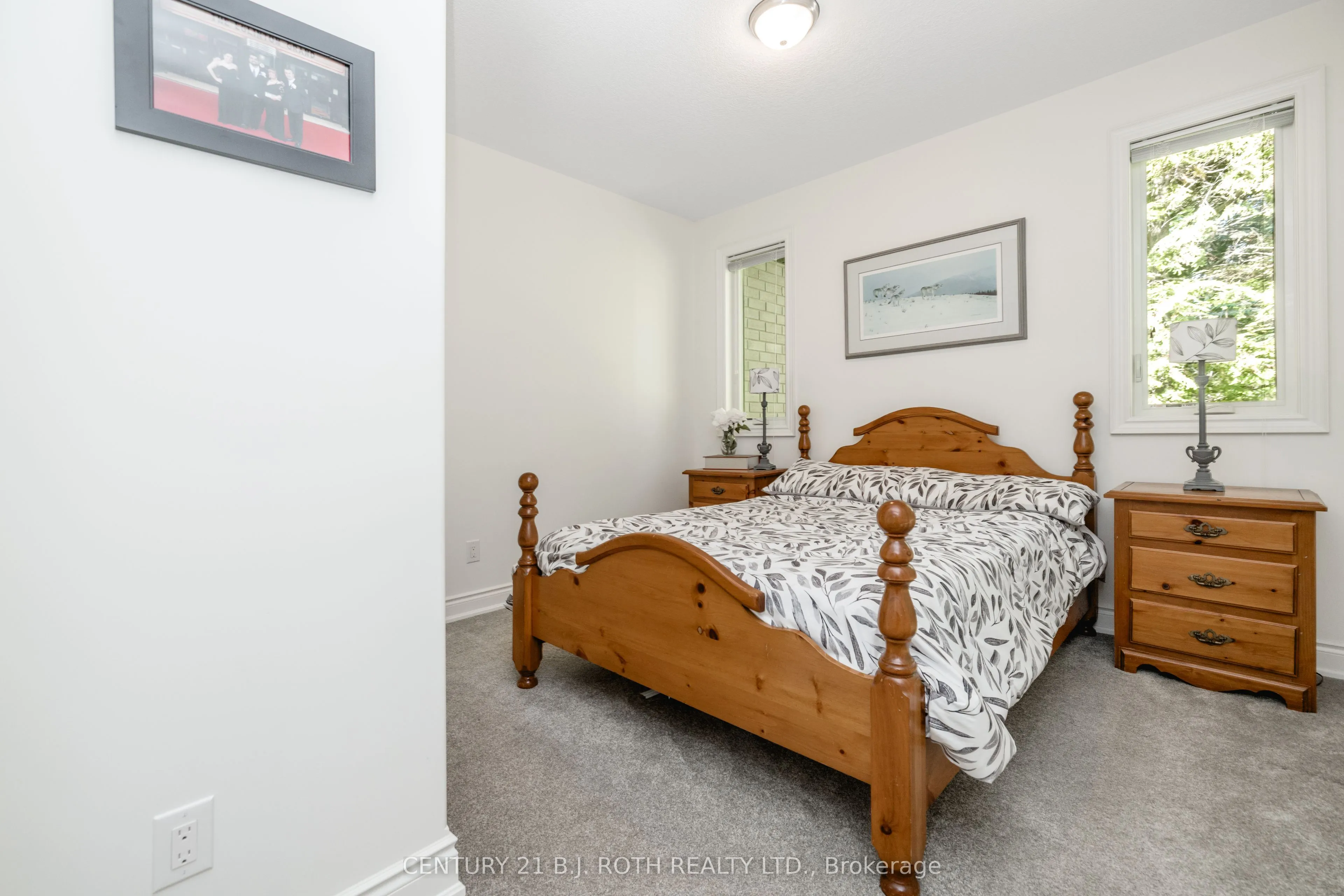 2 Sycamore Circle