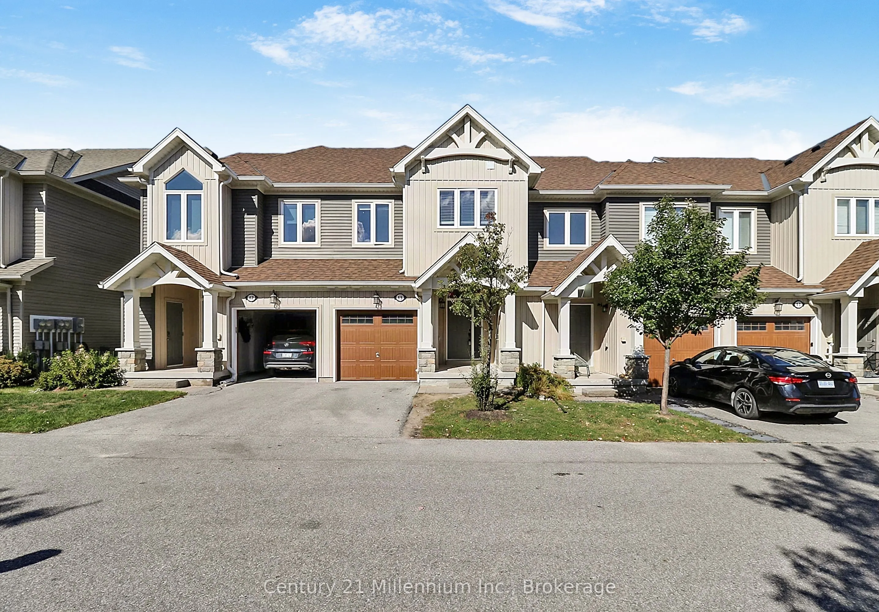 15 Gregory Avenue #15
