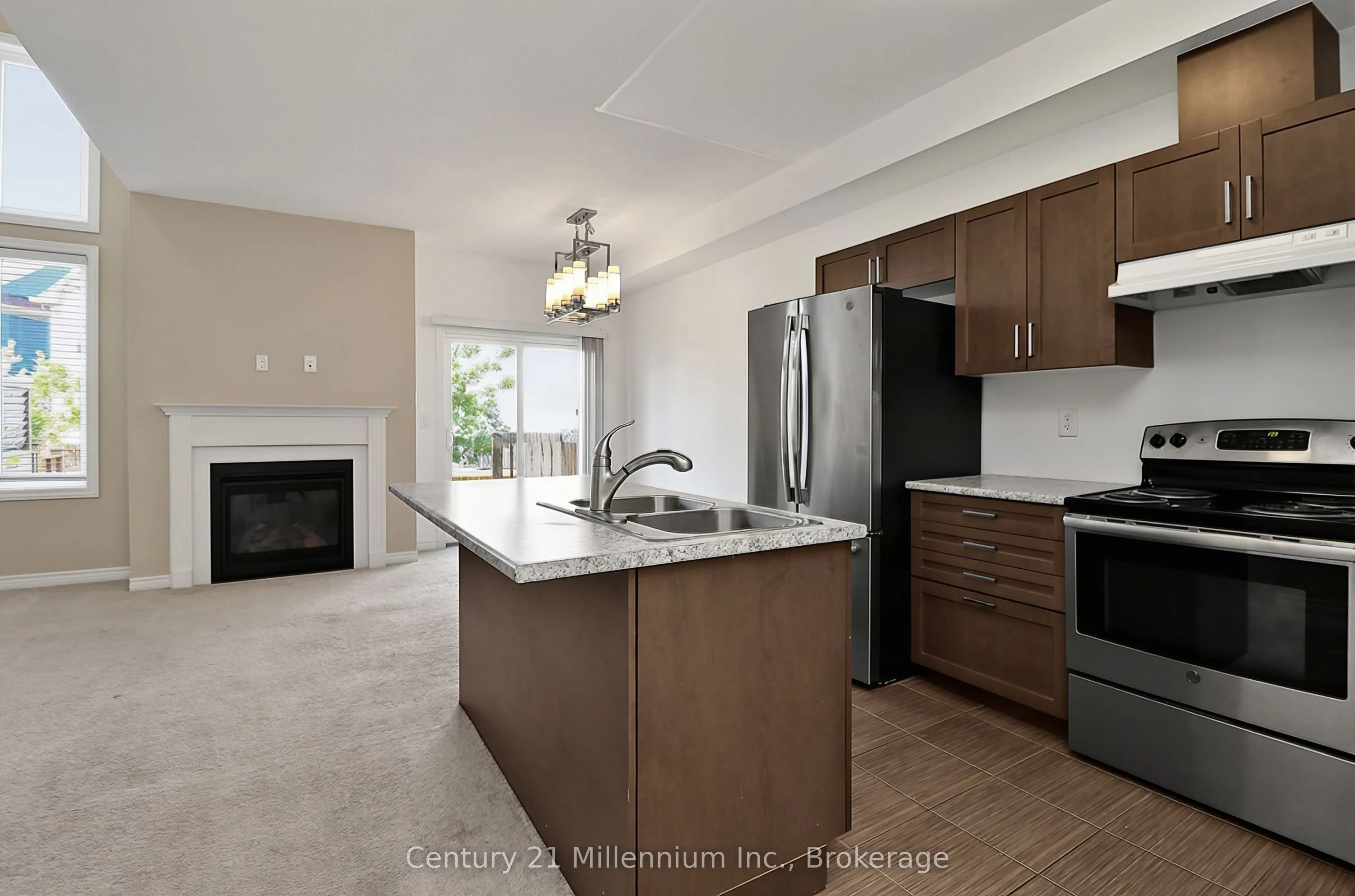 15 Gregory Avenue #15