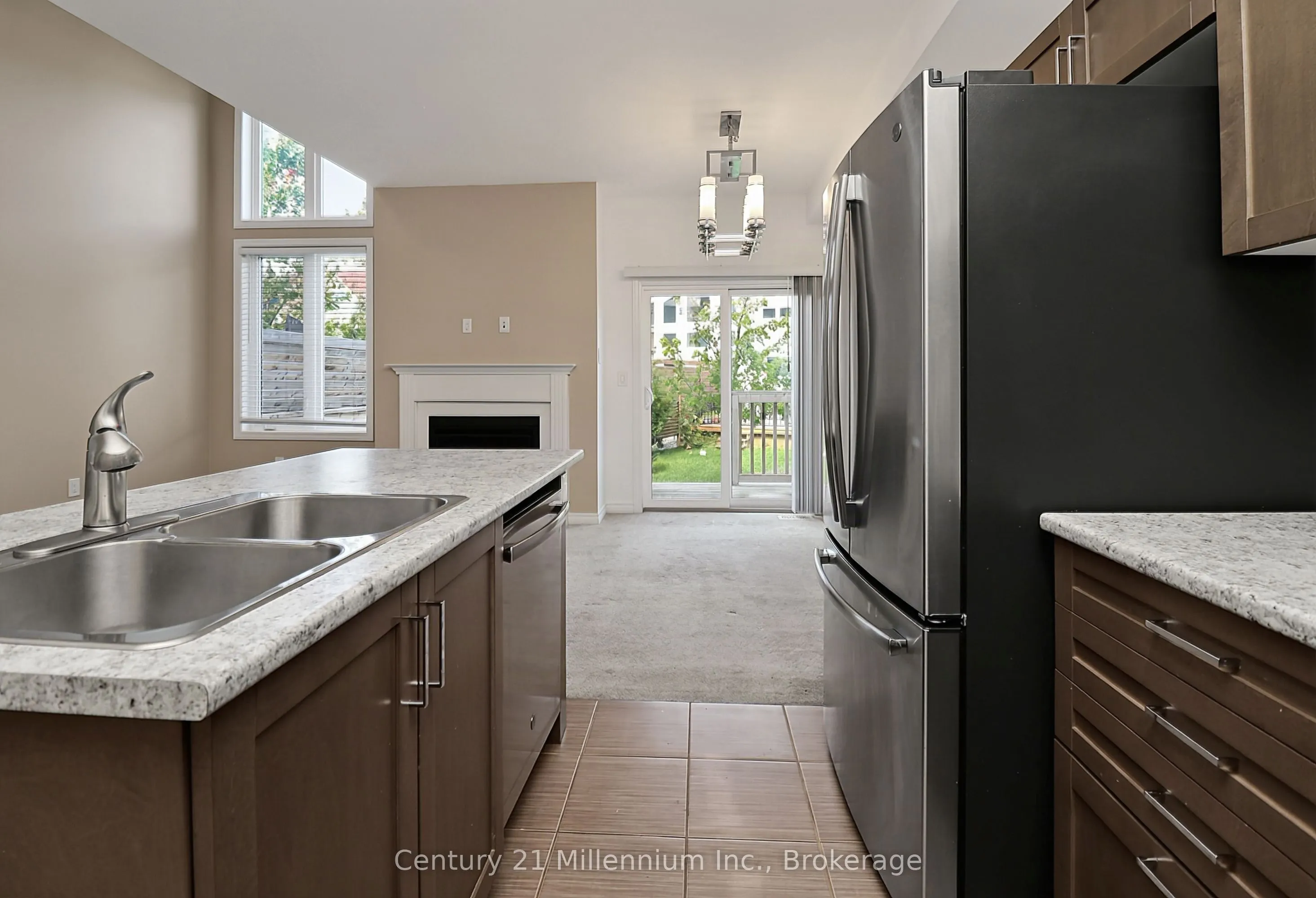 15 Gregory Avenue #15