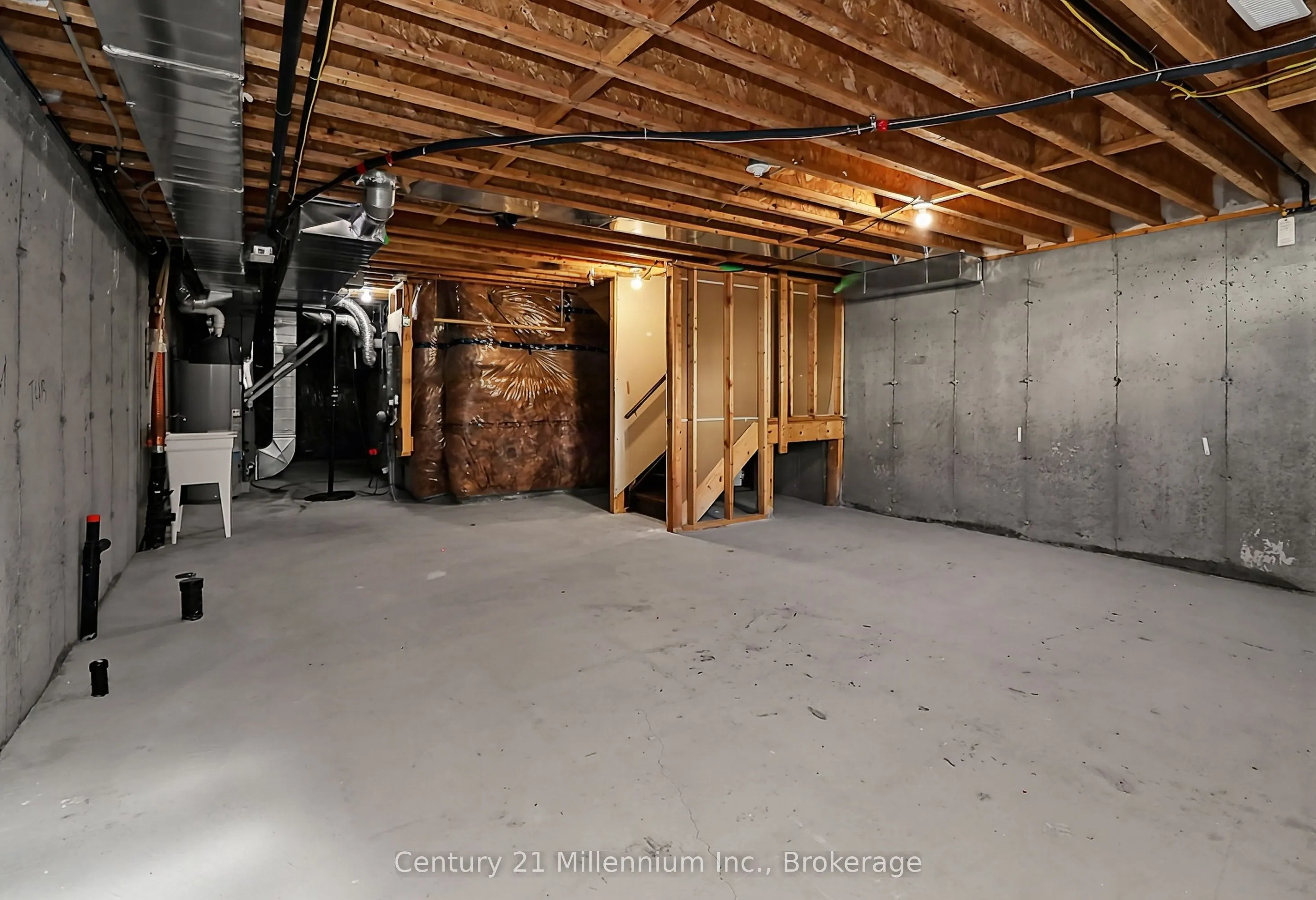 15 Gregory Avenue #15