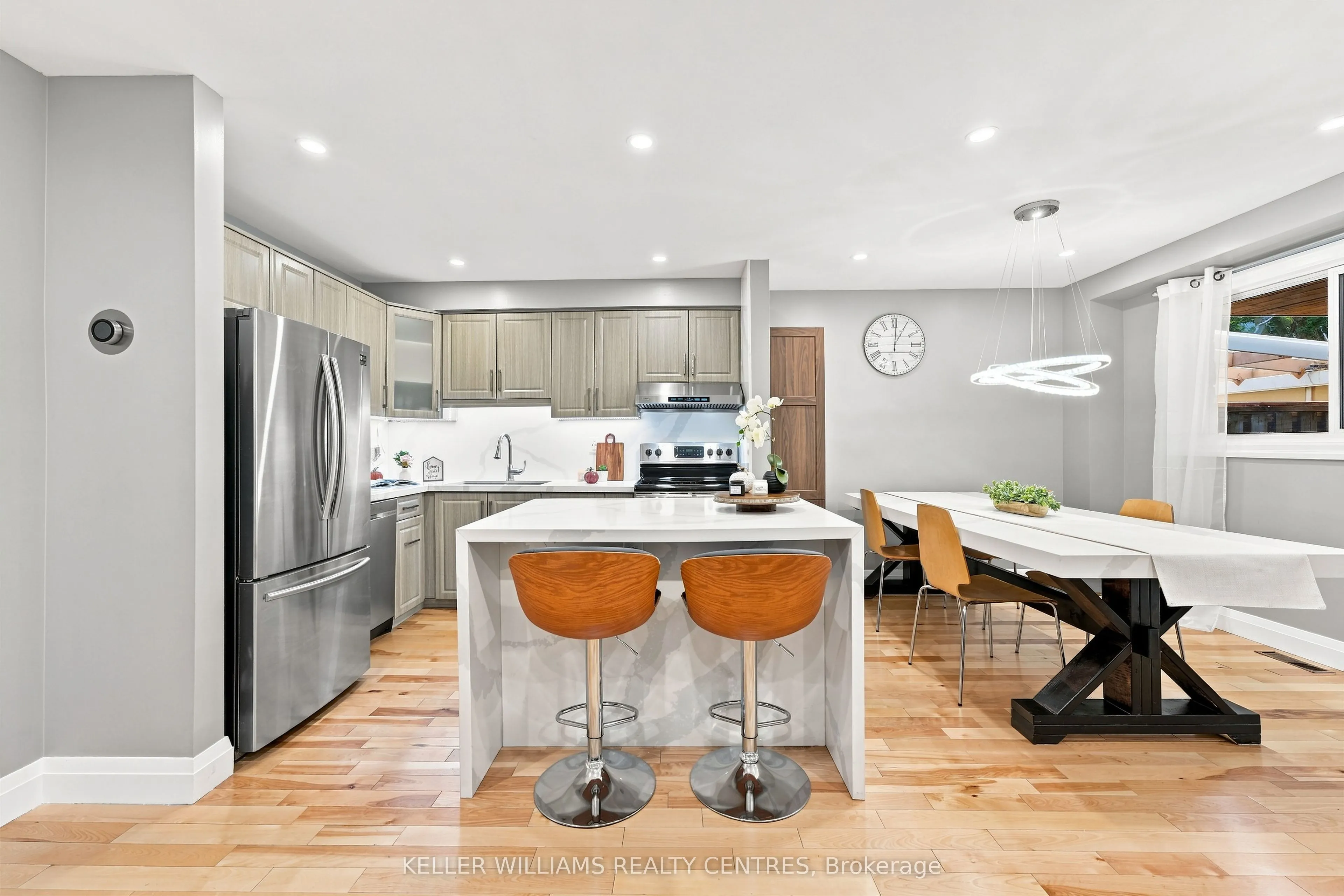 36 Chaucer Crescent