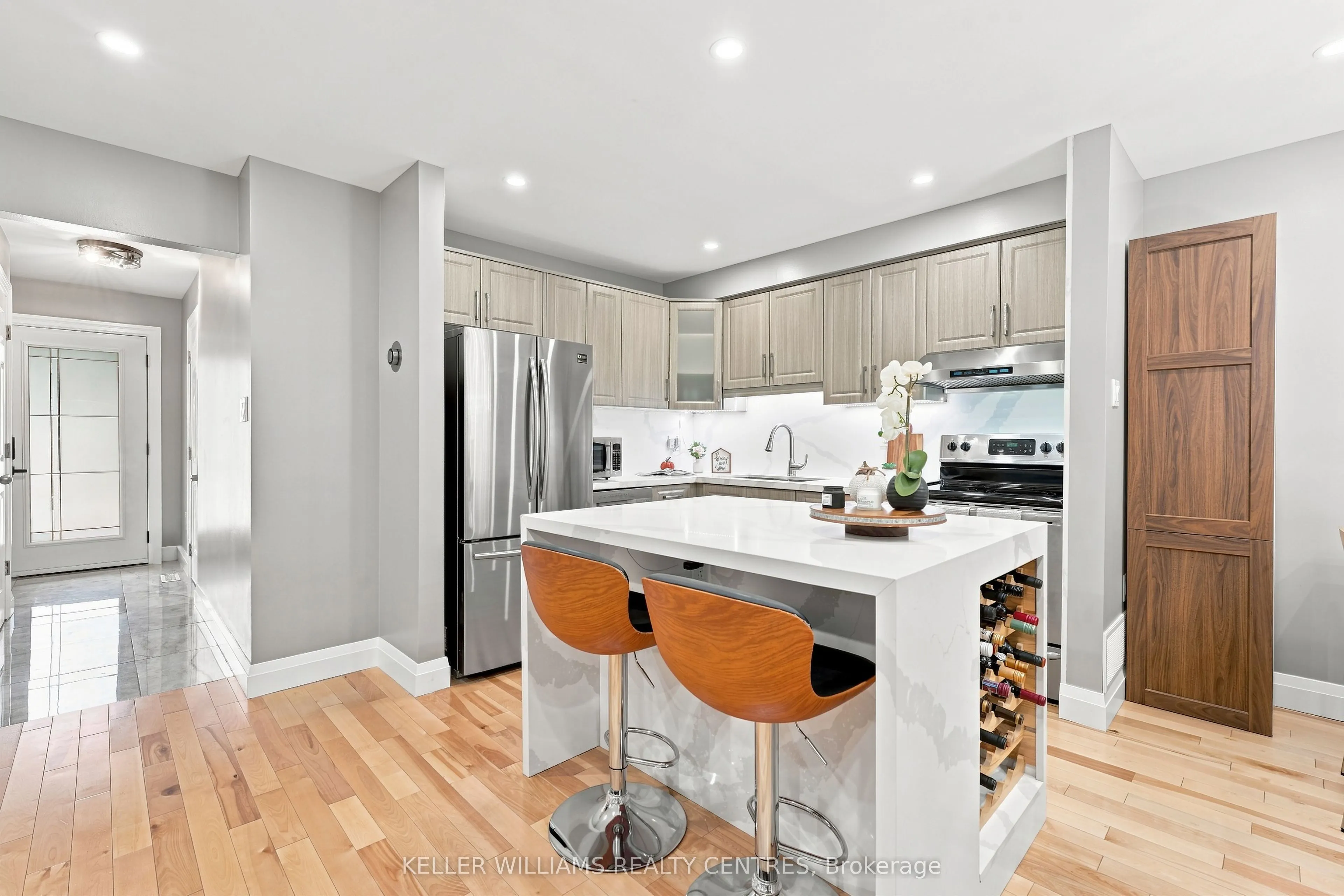 36 Chaucer Crescent