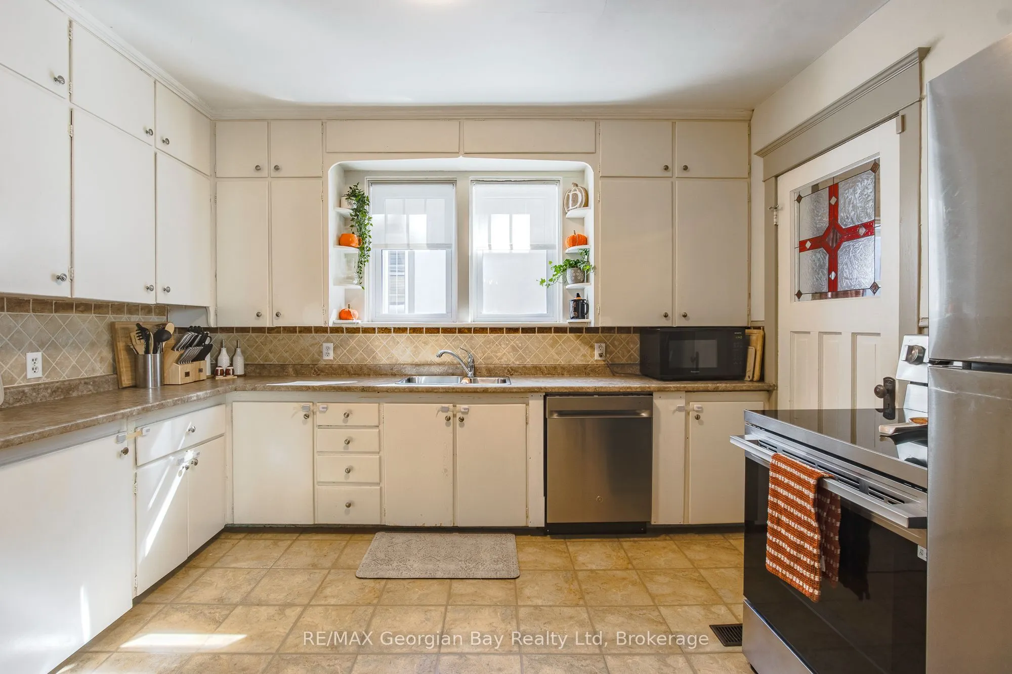 328 Third Street