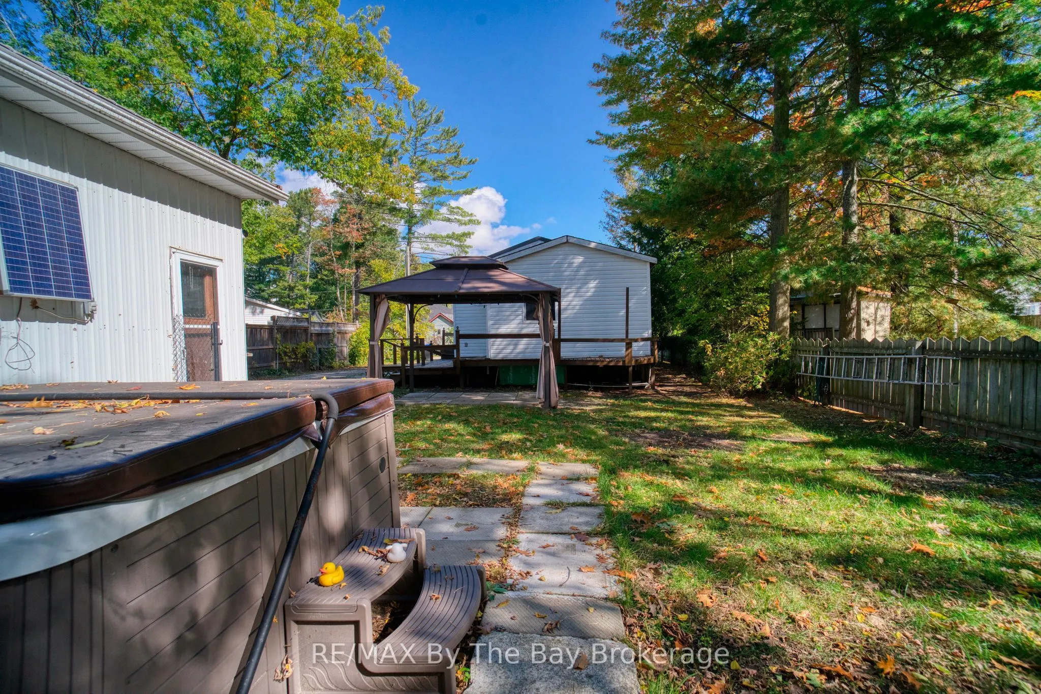 18 Elm Drive