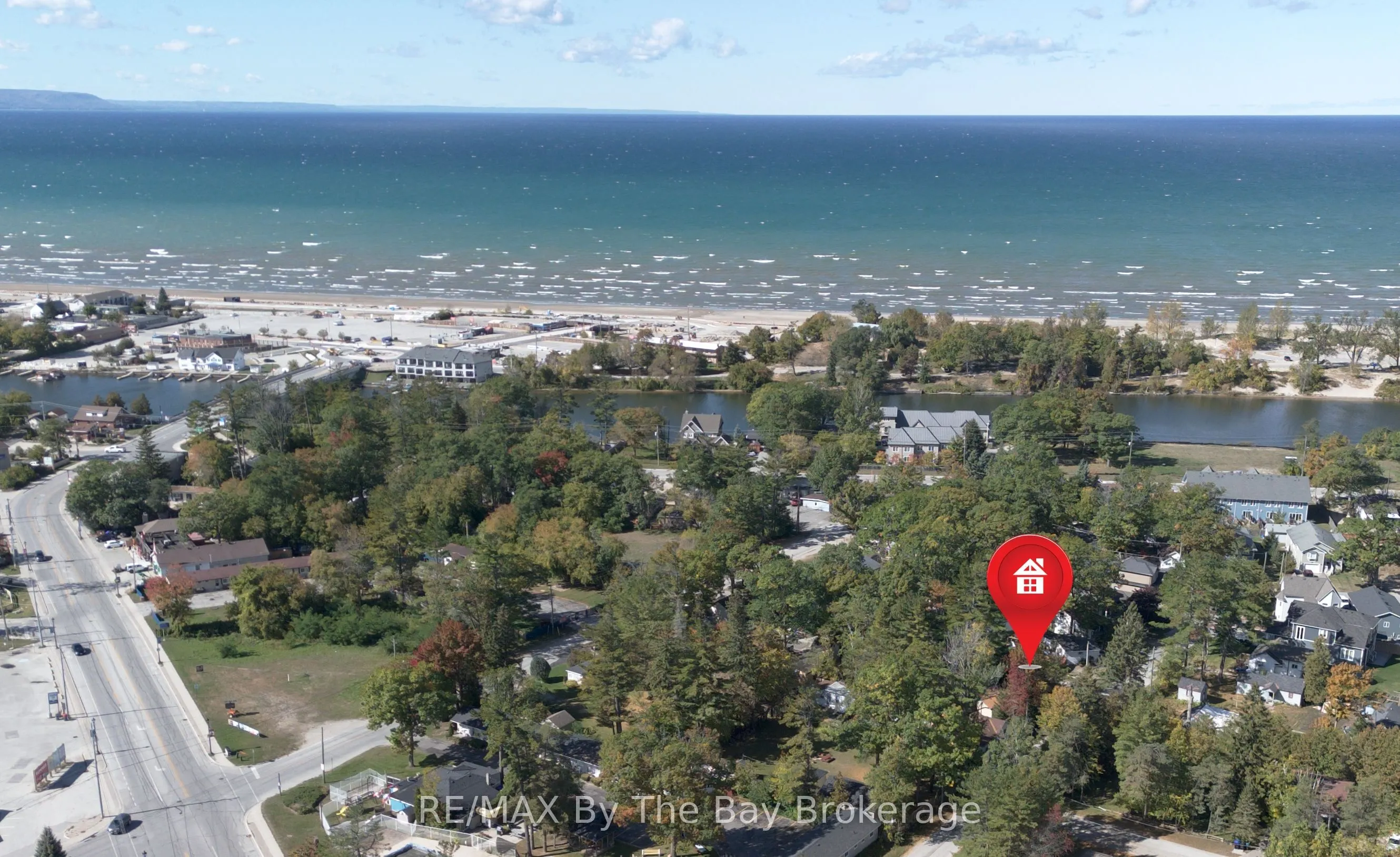 18 Elm Drive