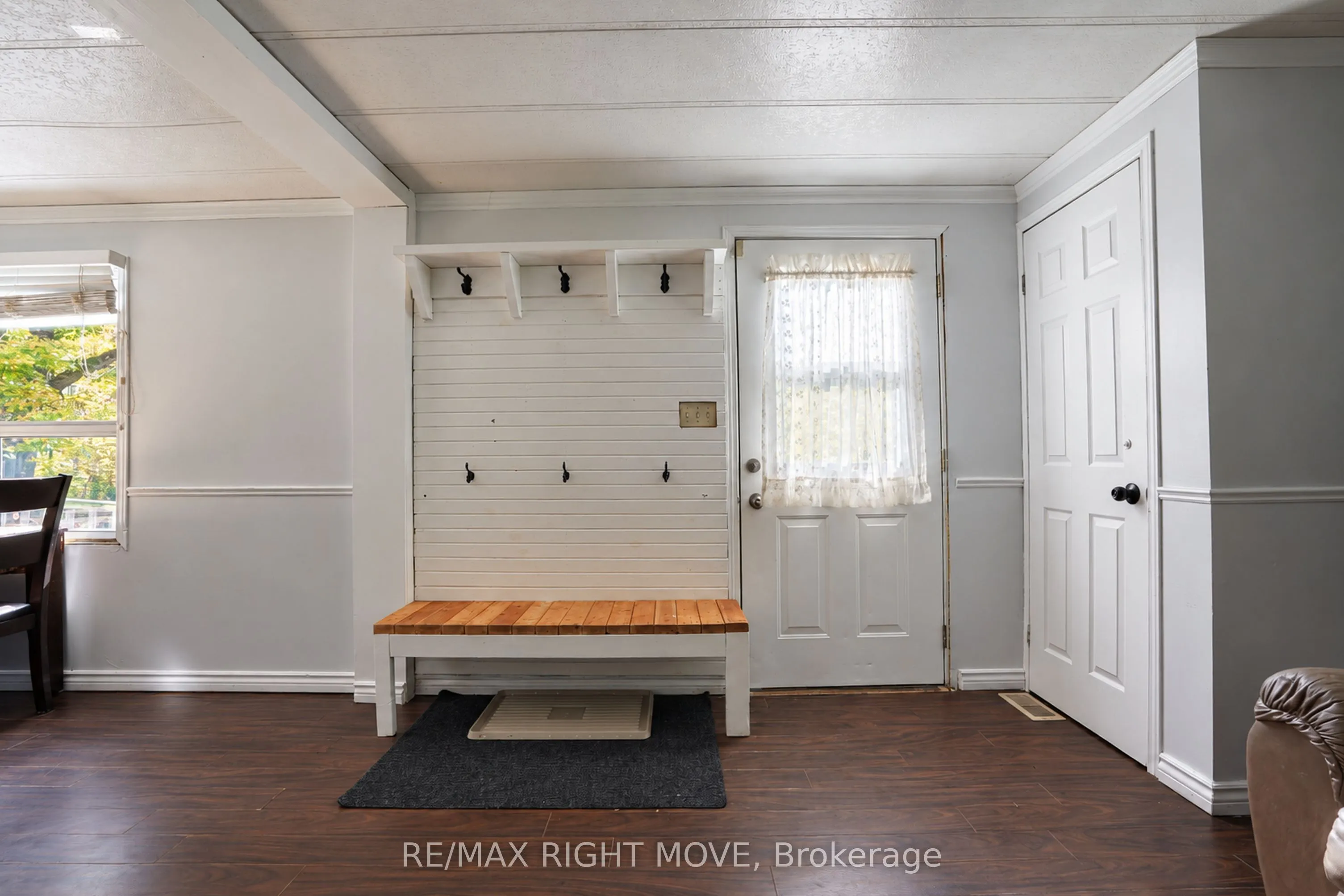 1108 Monck Road