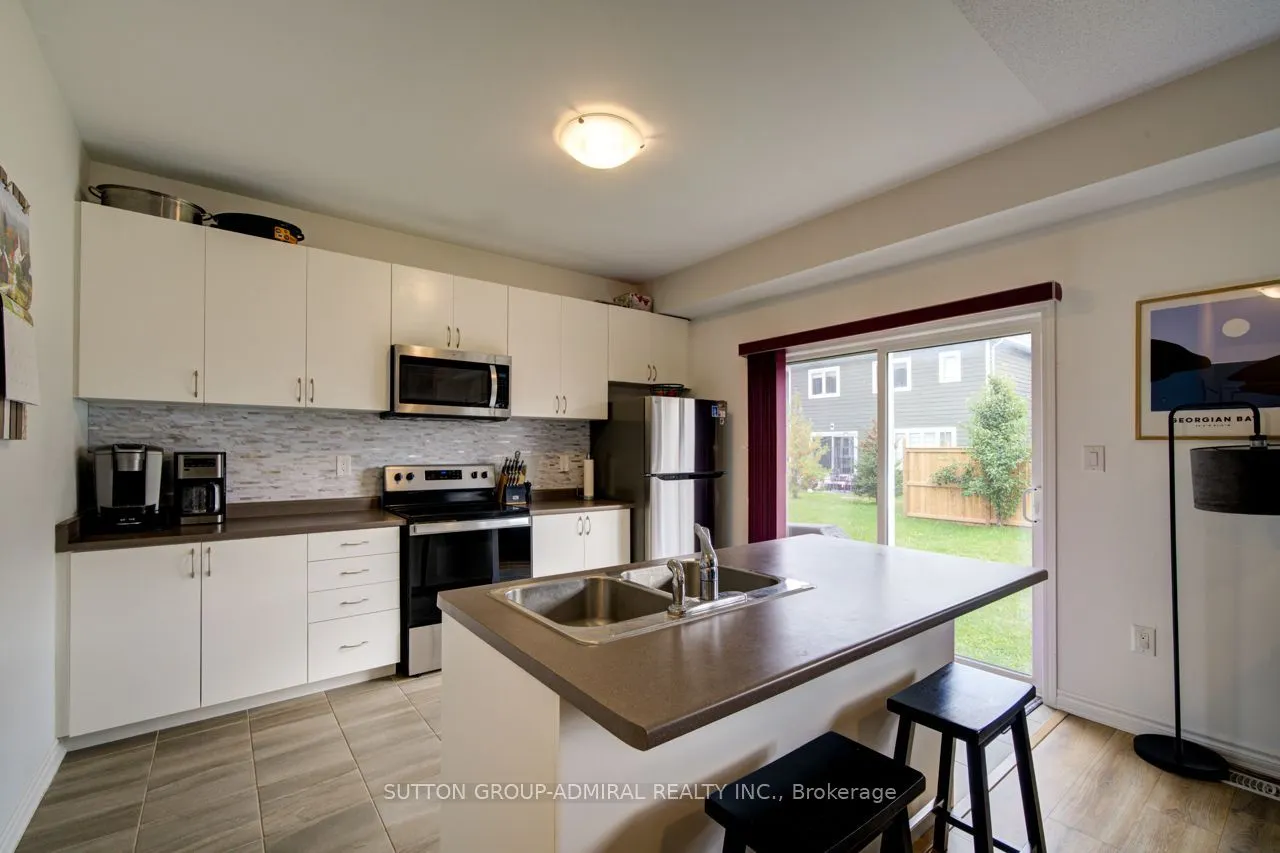 8 Catamaran Drive