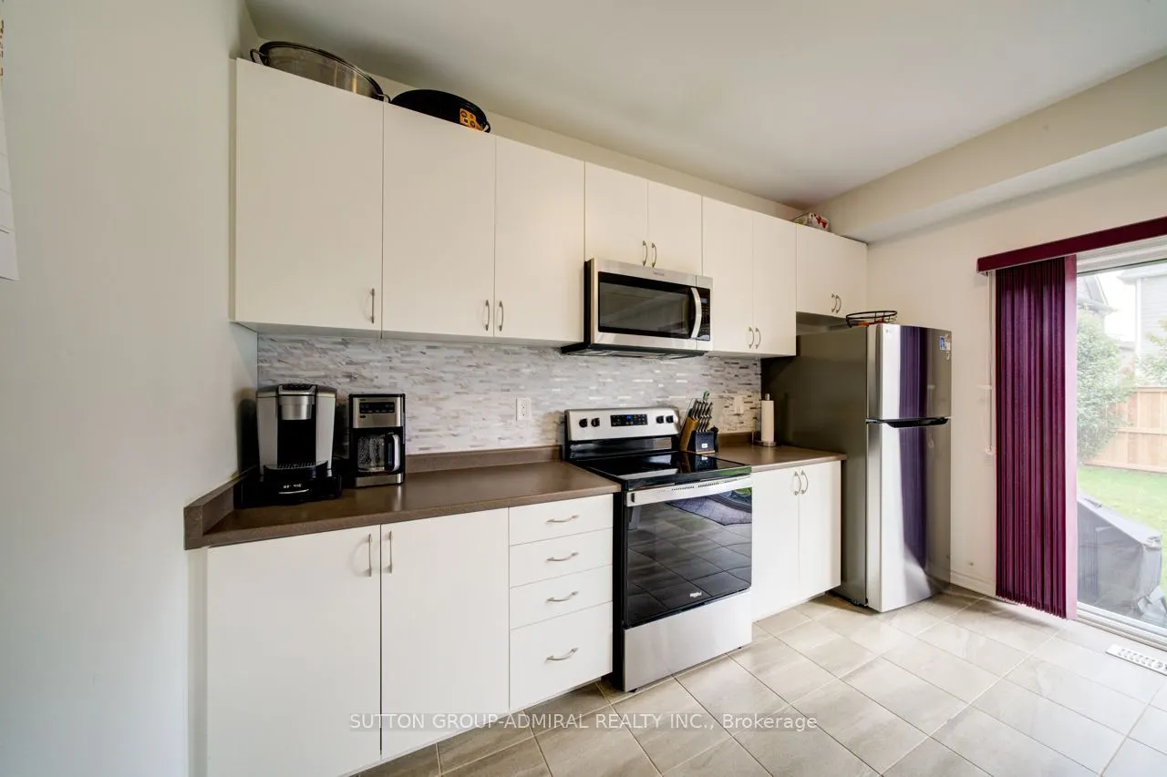 8 Catamaran Drive