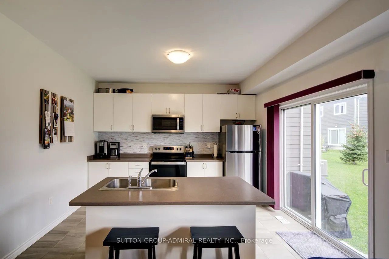 8 Catamaran Drive
