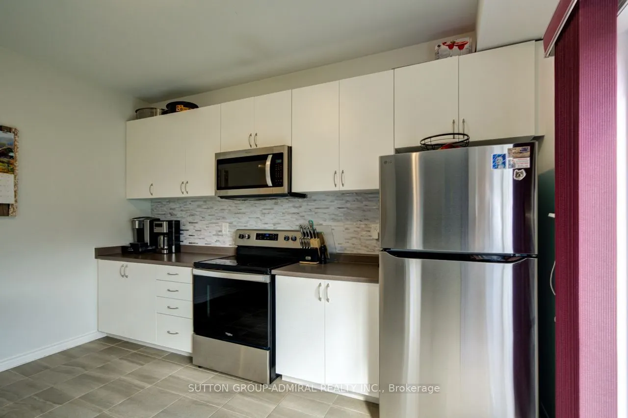 8 Catamaran Drive