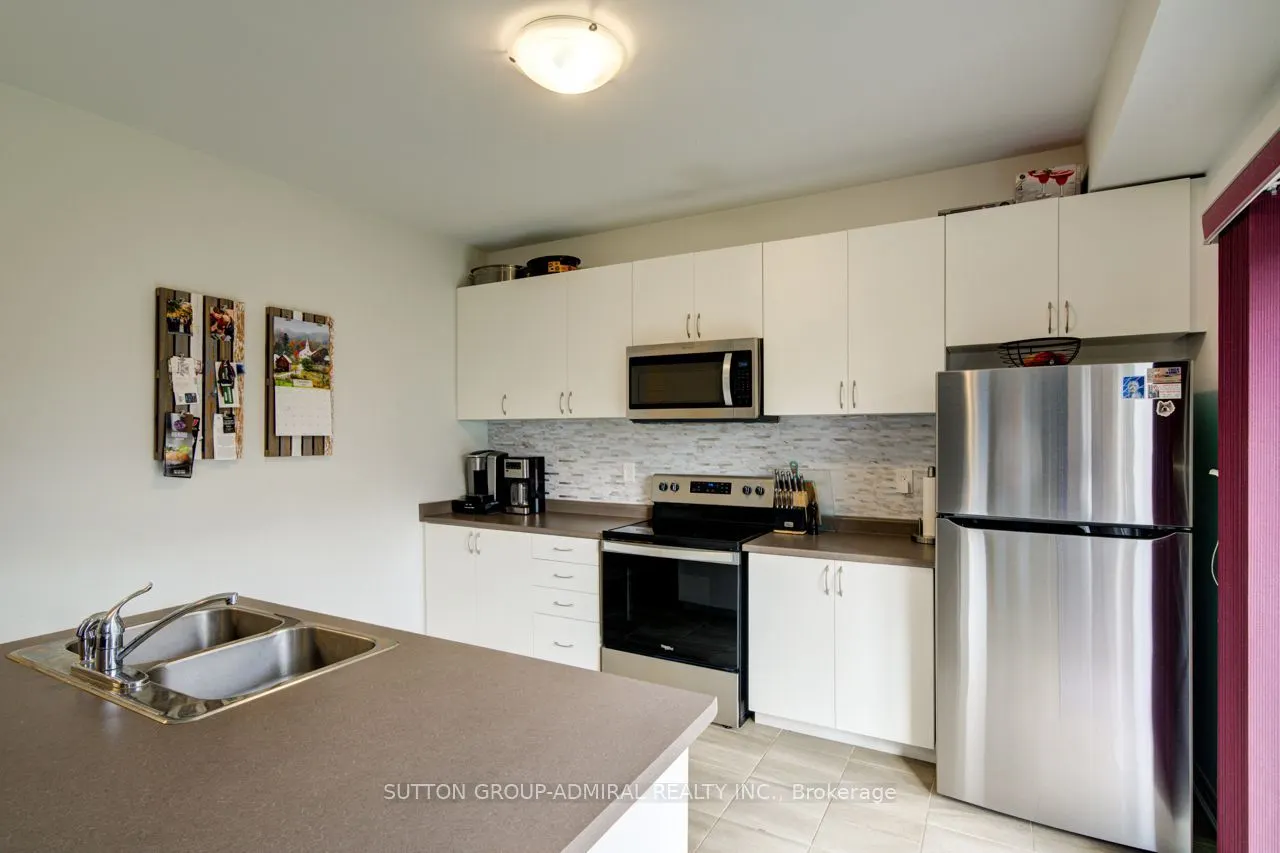 8 Catamaran Drive