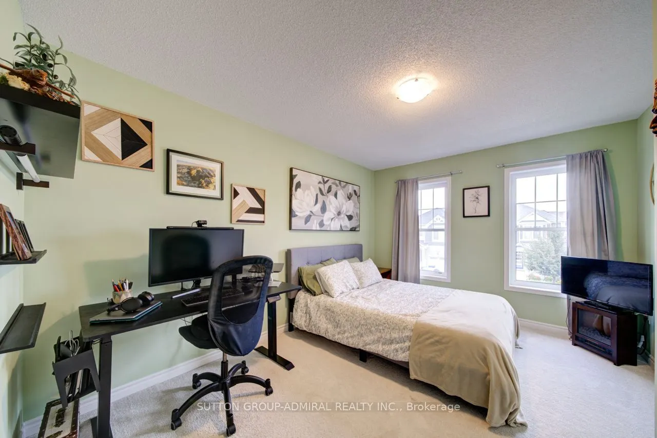 8 Catamaran Drive