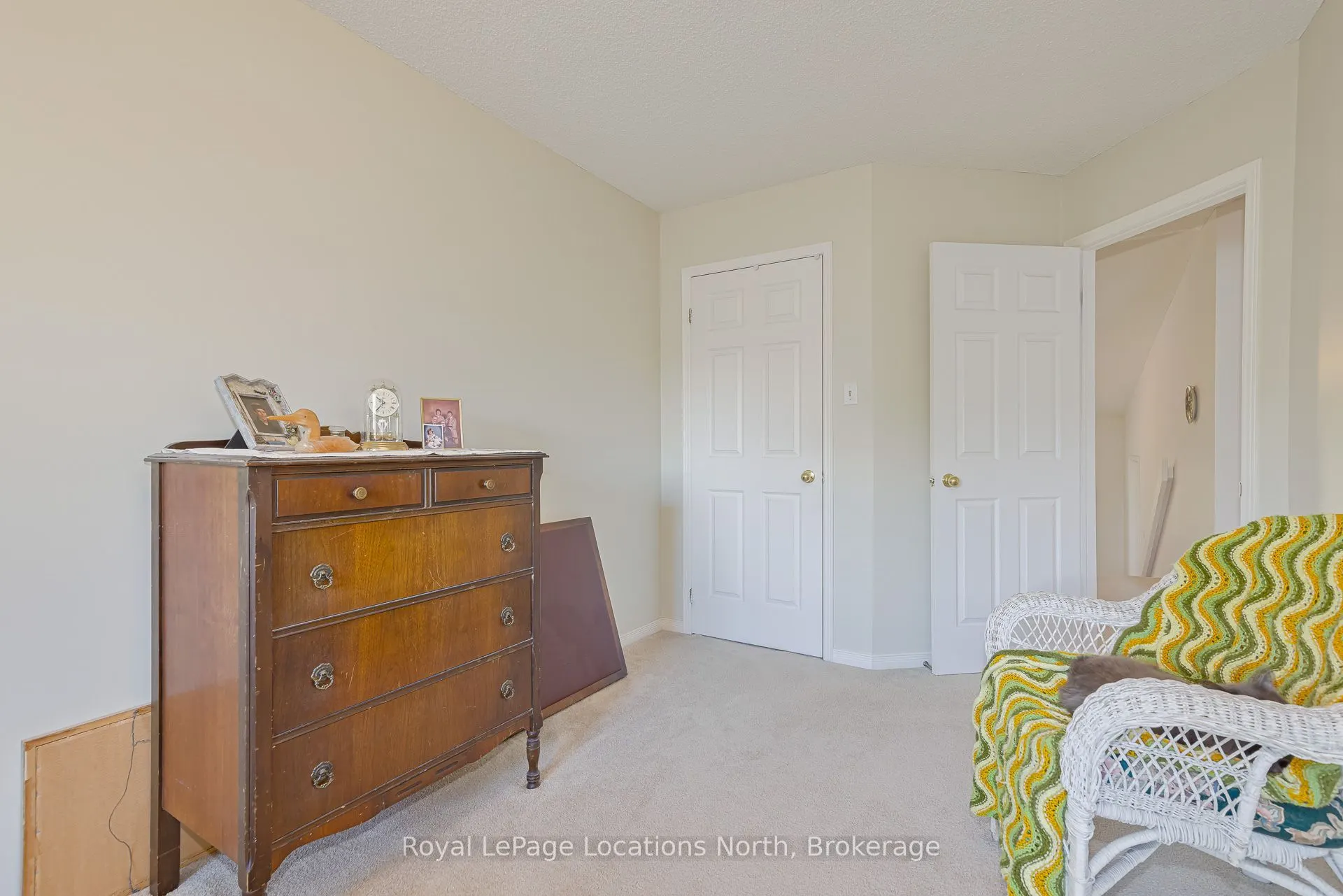 403 Thomas Street S #8