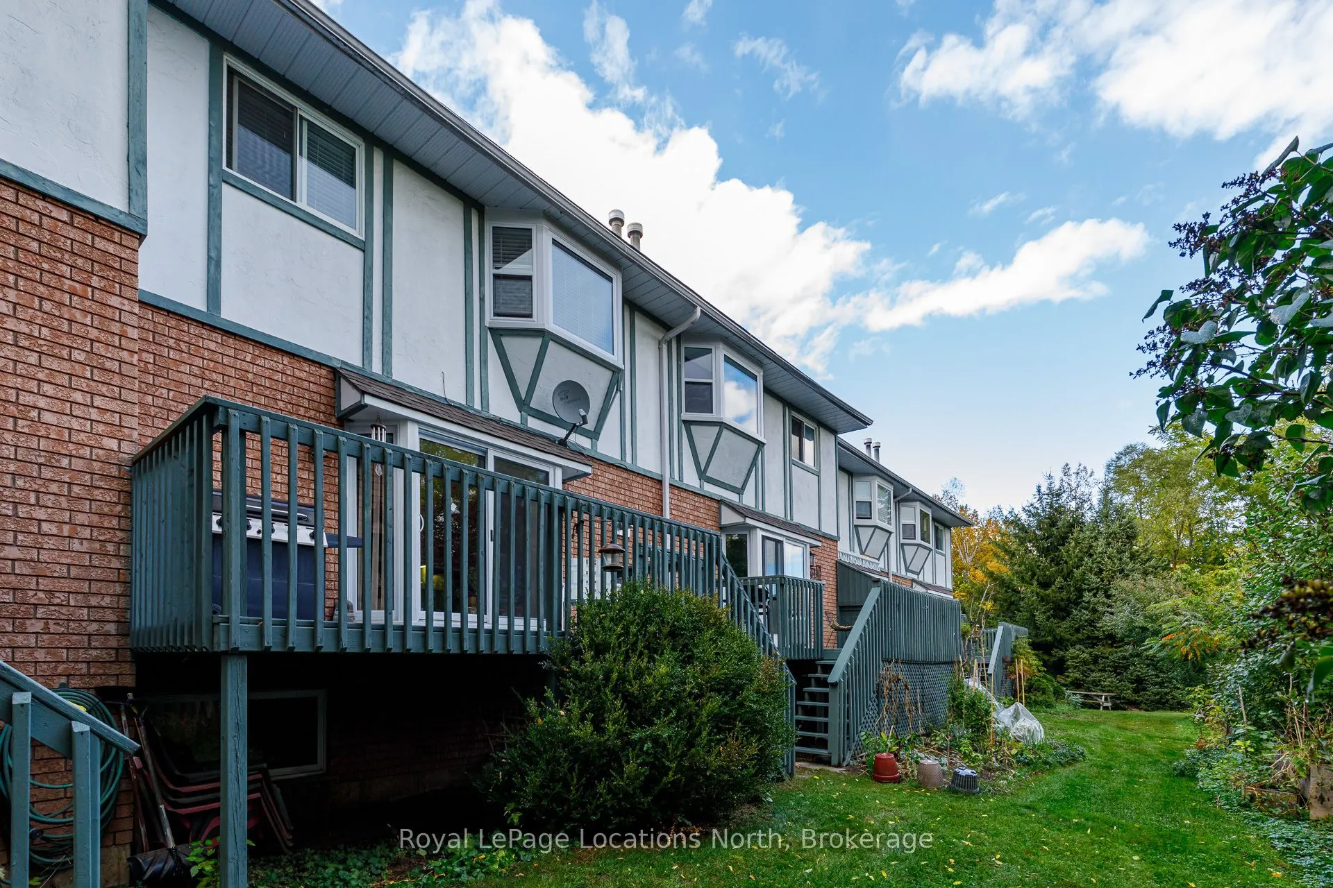403 Thomas Street S #8