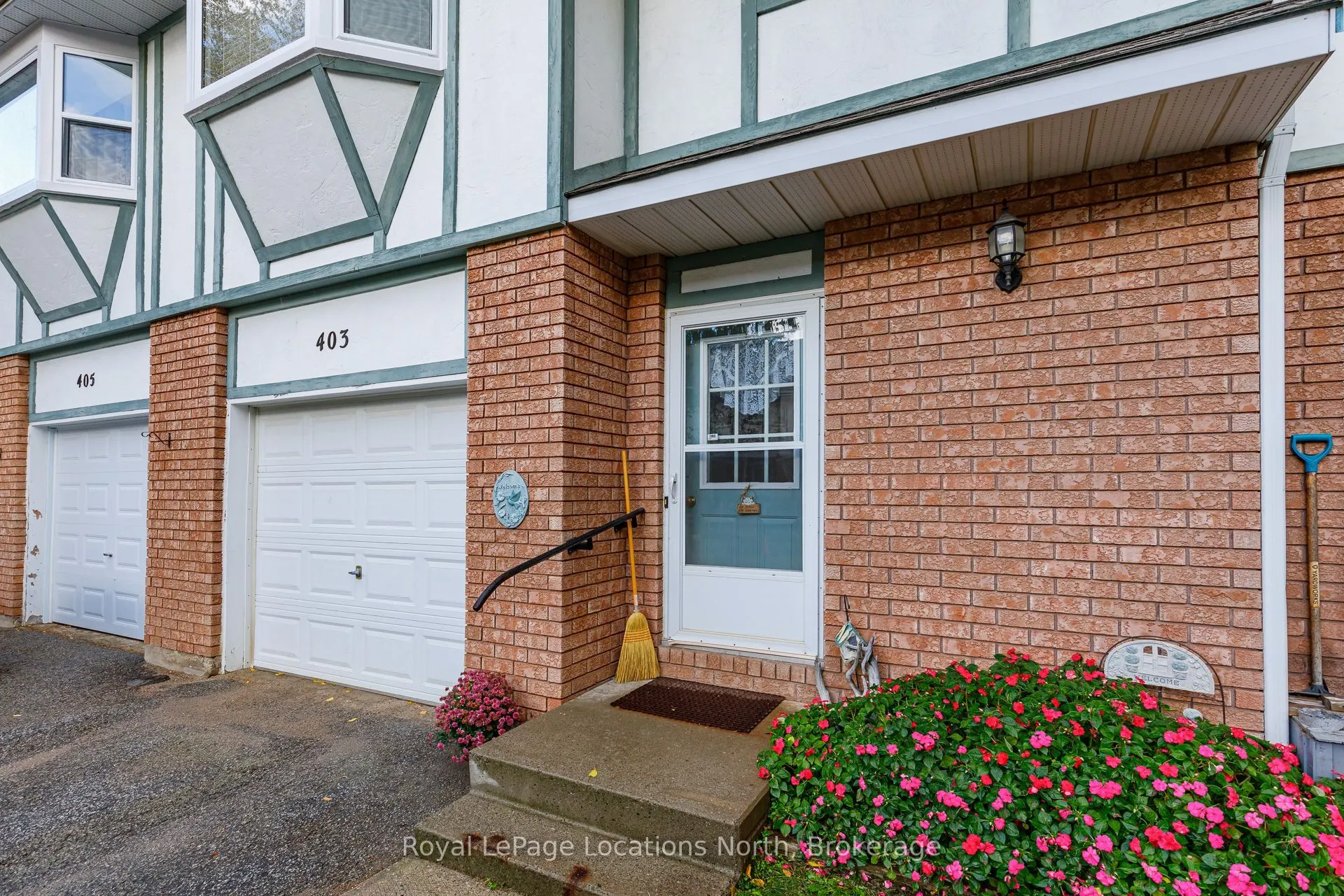 403 Thomas Street S #8