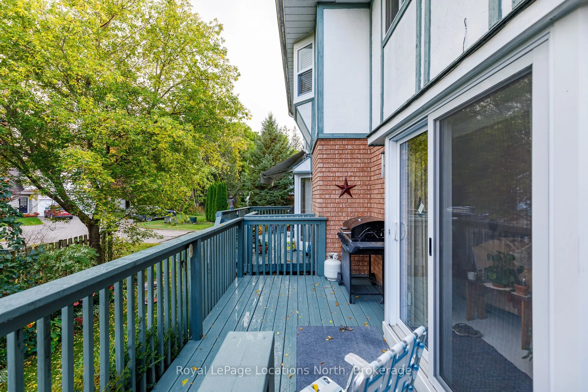 403 Thomas Street S #8