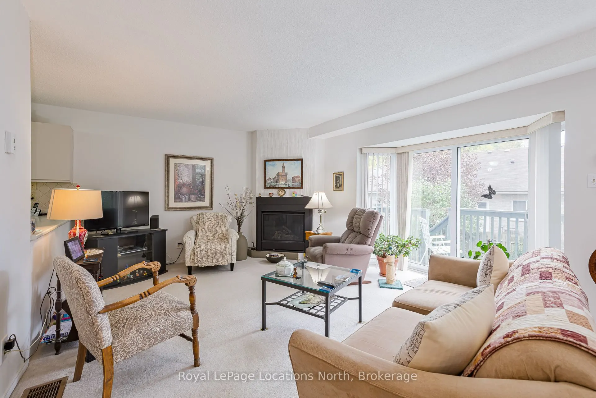 403 Thomas Street S #8