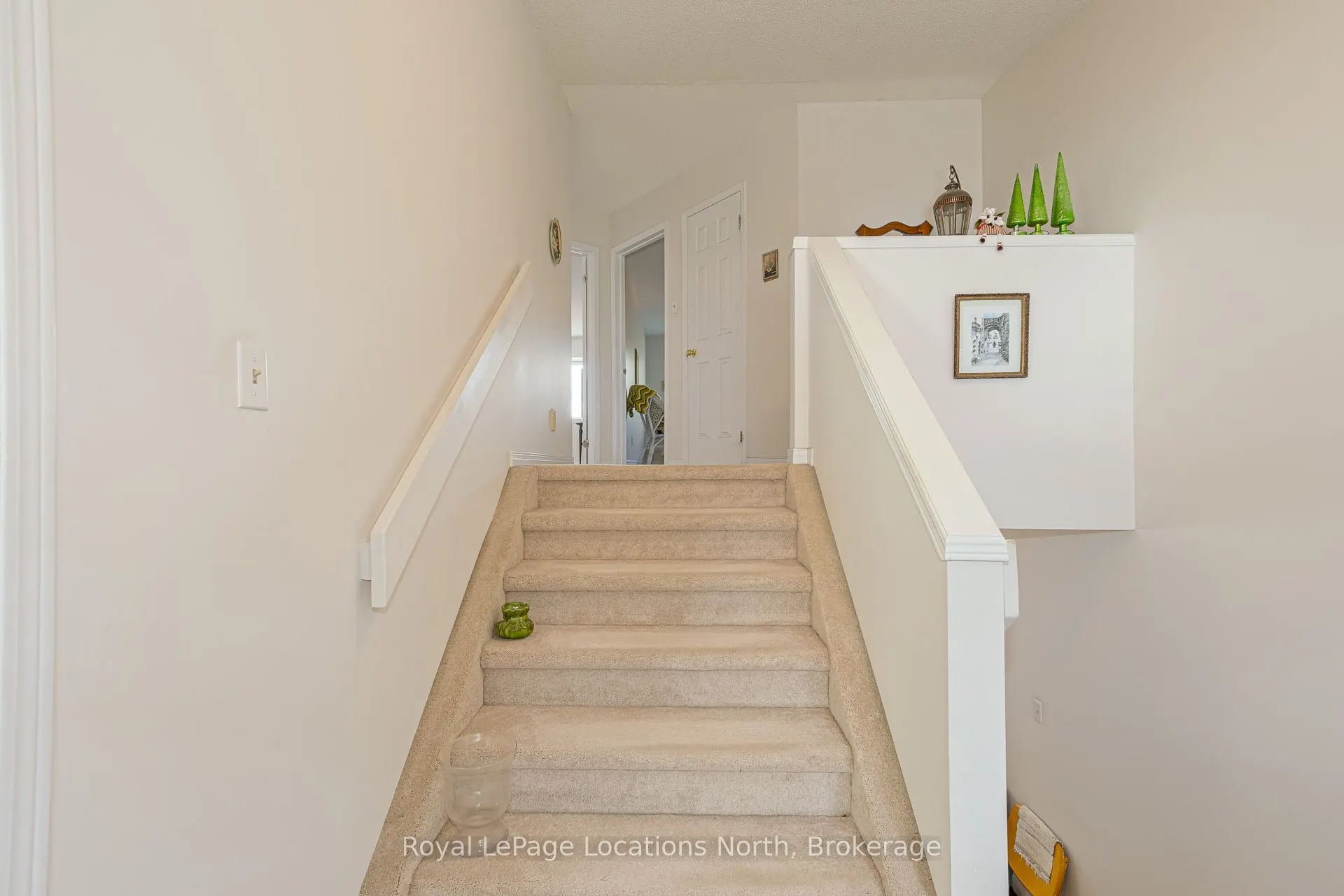 403 Thomas Street S #8