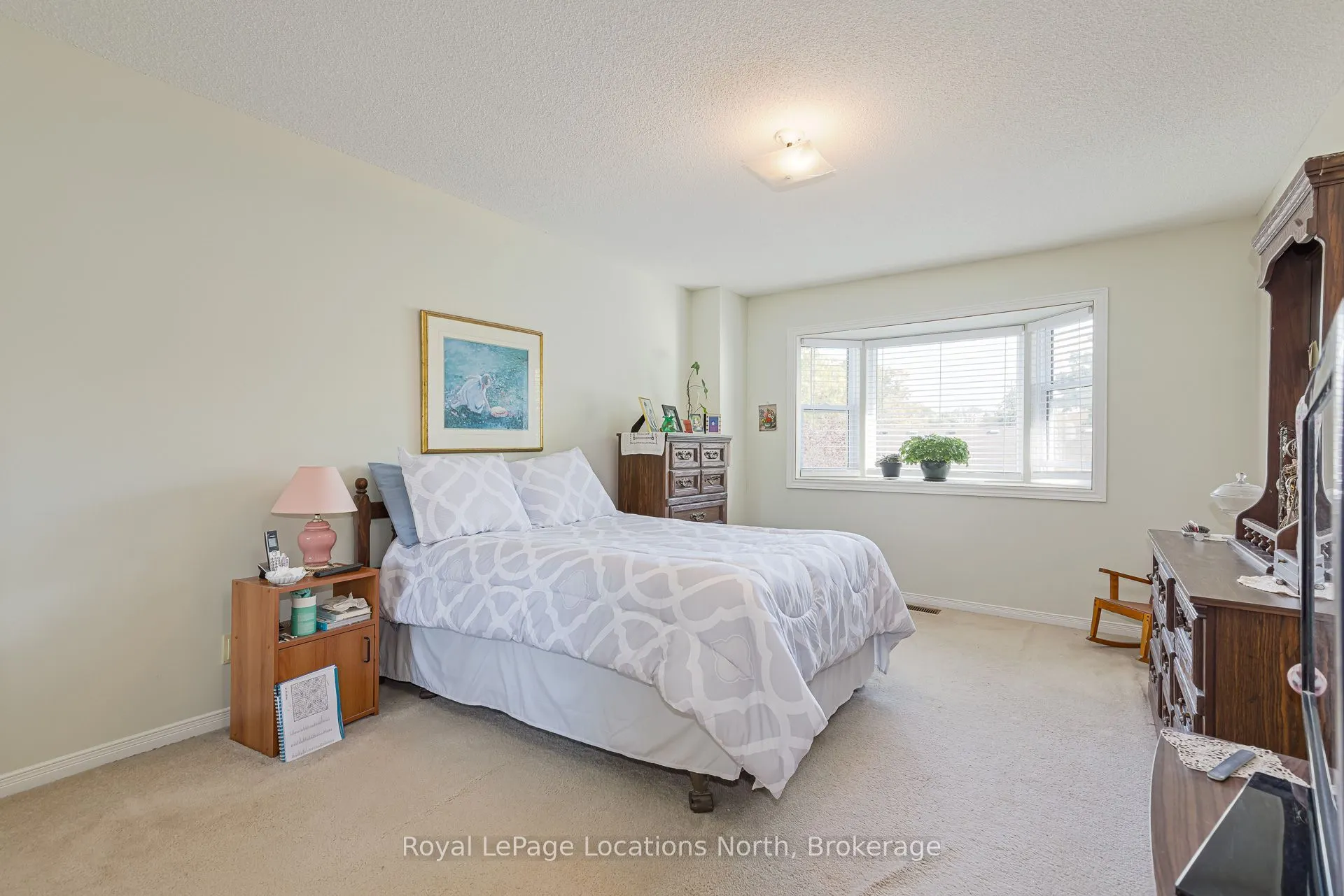 403 Thomas Street S #8