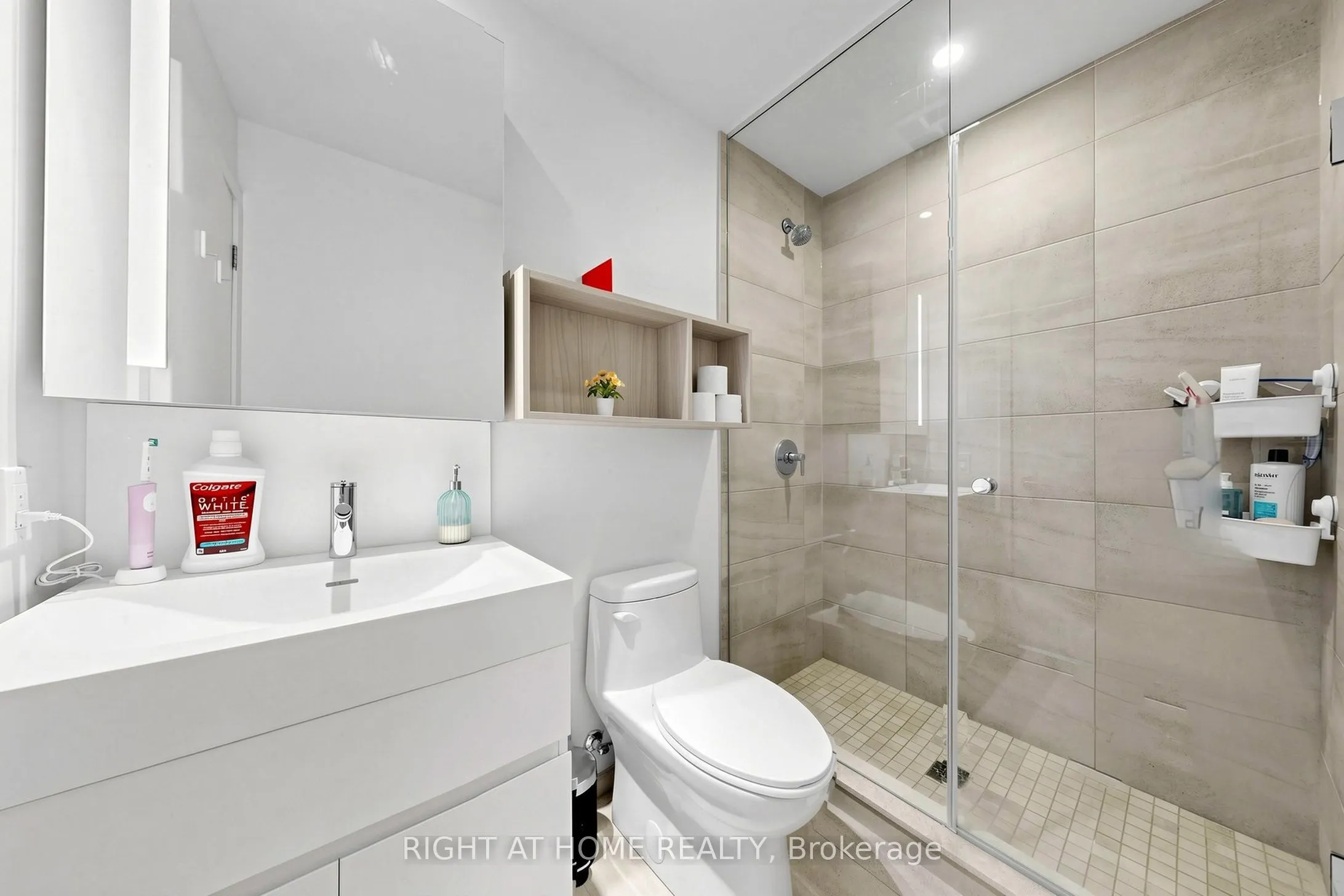 39 Mary Street #1809